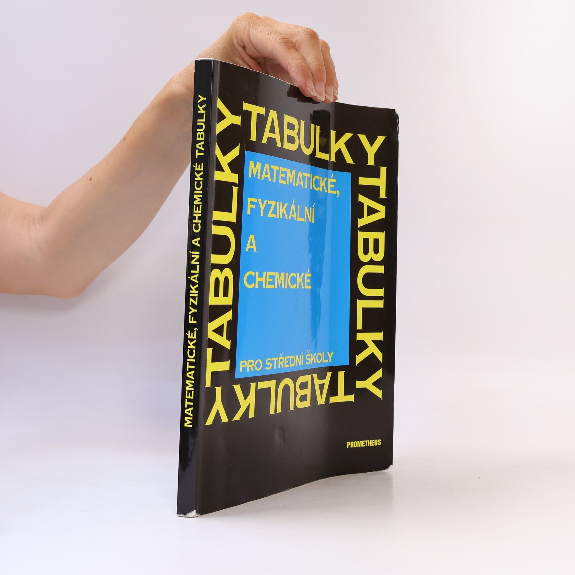 Jiří Mikulčák Matematické, fyzikální a chemické tabulky pro střední školy