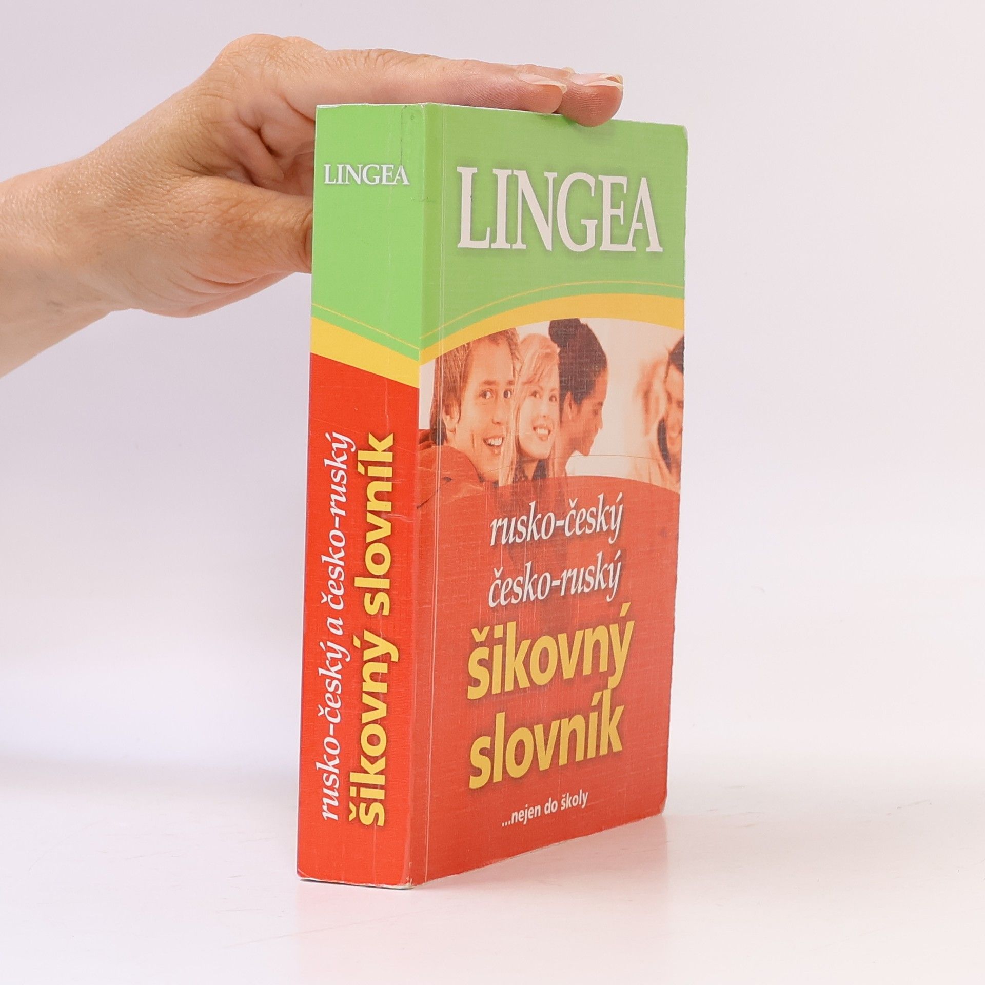 Various authors Rusko-český, česko-ruský šikovný slovník