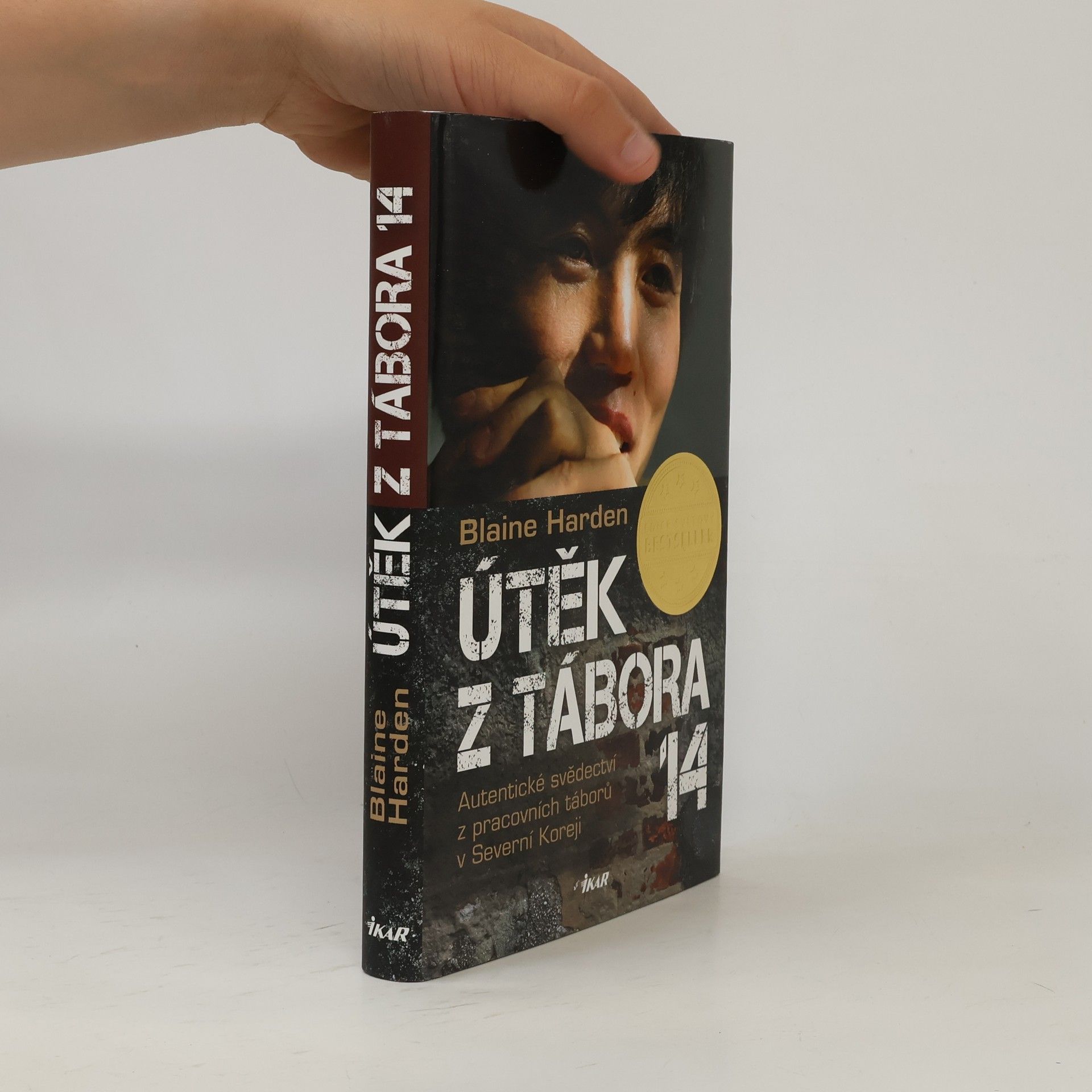 Blaine Harden Útěk z Tábora 14