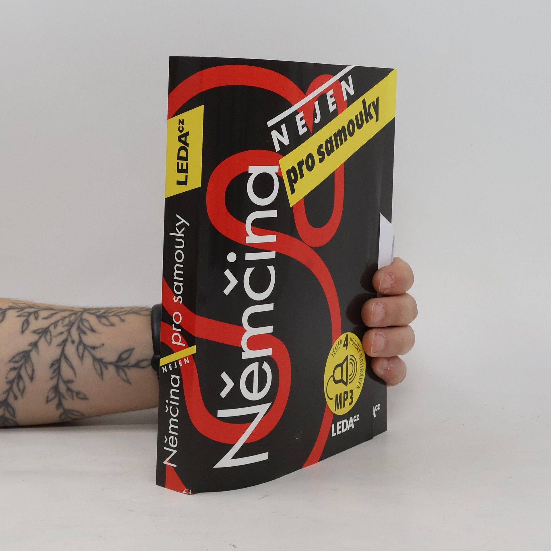 Alena Nekovářová Němčina nejen pro samouky. Učebnice + Klíč, slovník