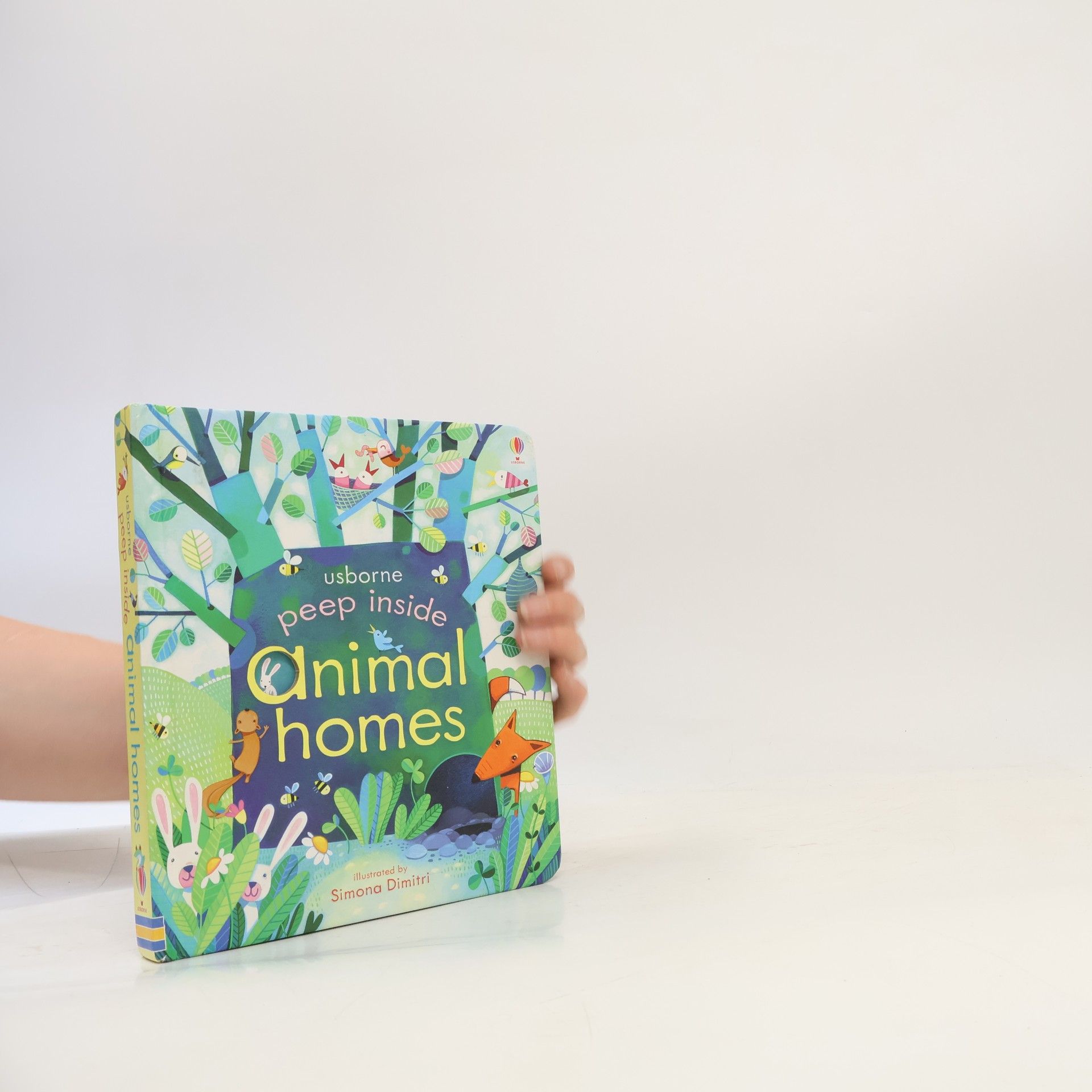 Simona Dimitri Peep Inside Animal Homes