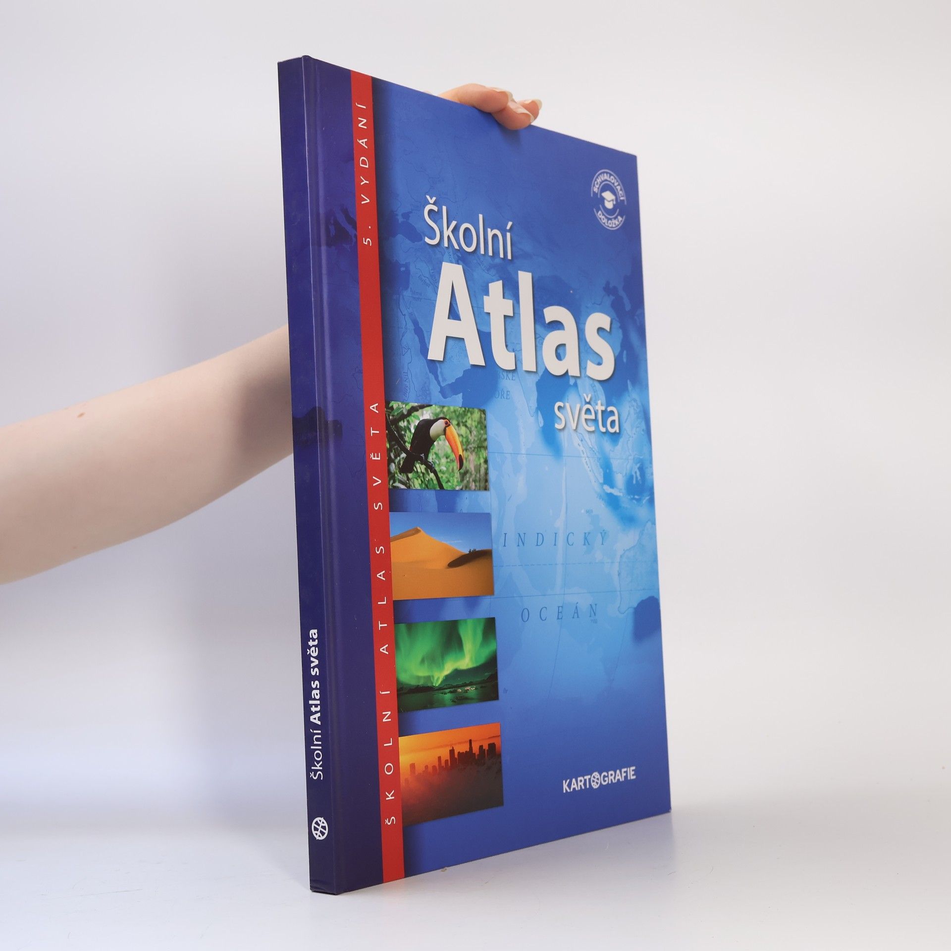 Auteurscollectief Školní atlas světa