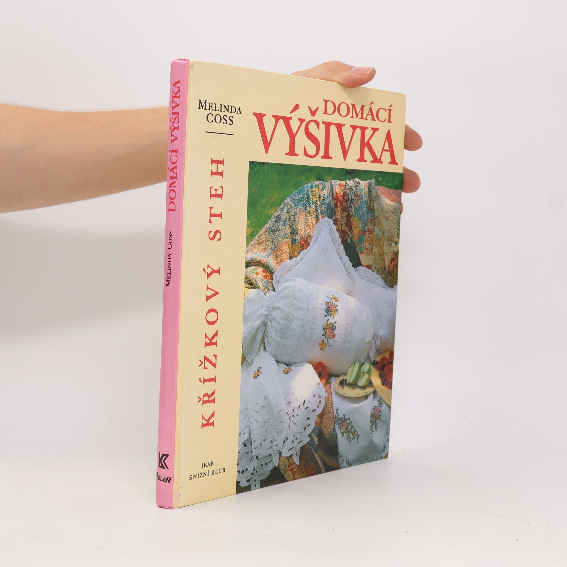 Domácí výšivka. Křížkový steh
