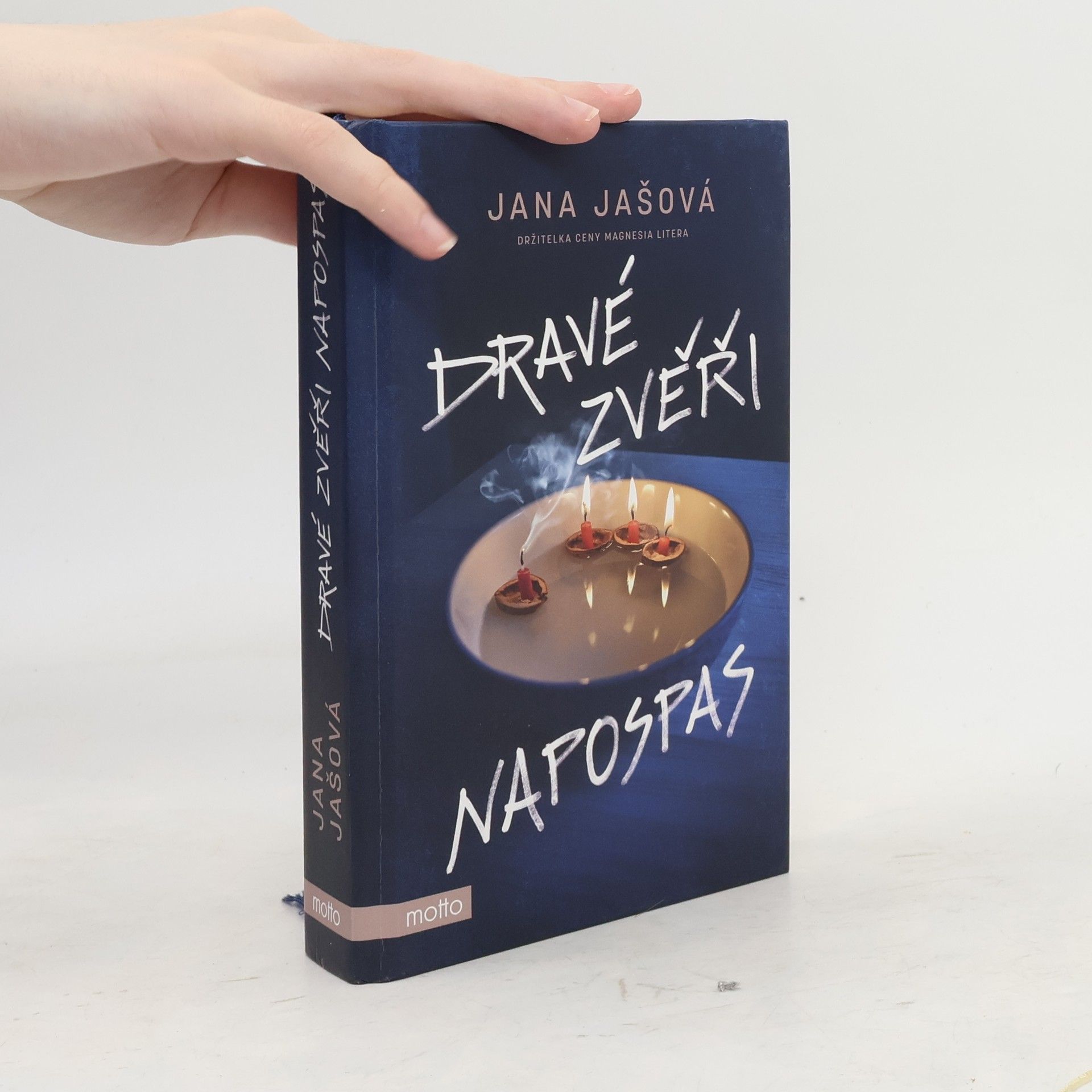 Jana Jašová Dravé zvěři napospas