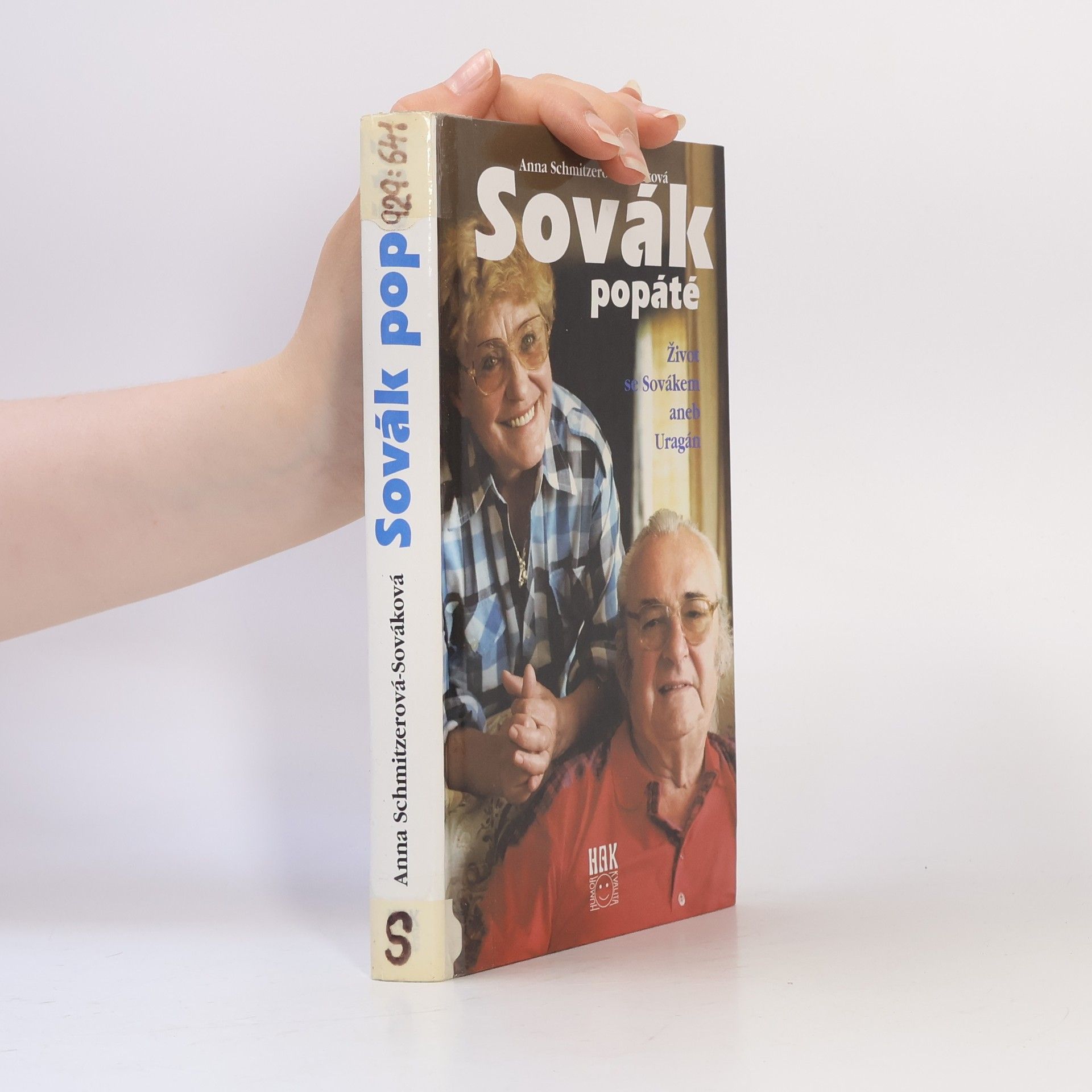 Anna Sováková Sovák popáté. Život se Sovákem, aneb, Uragán