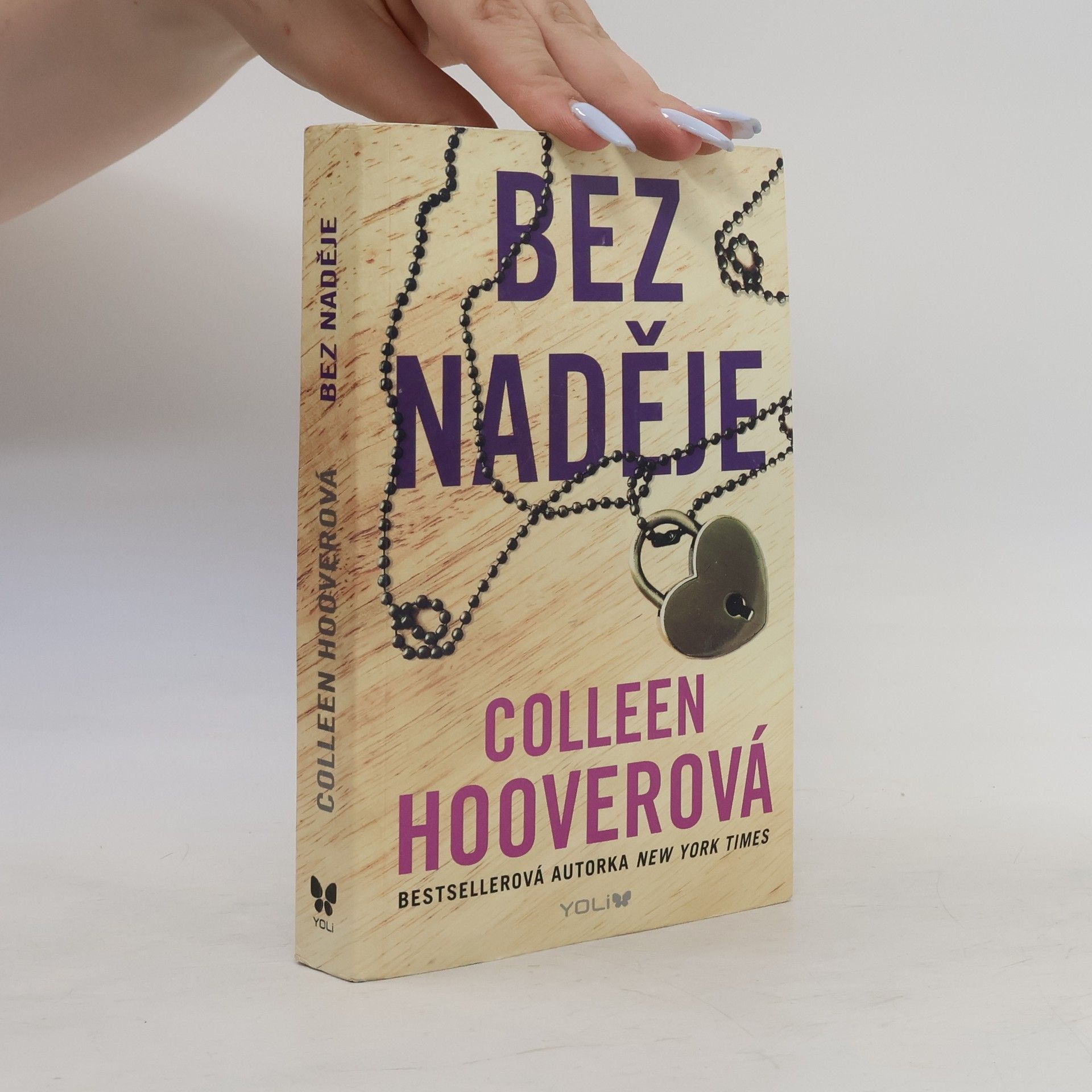 Colleen Hoover Bez naděje
