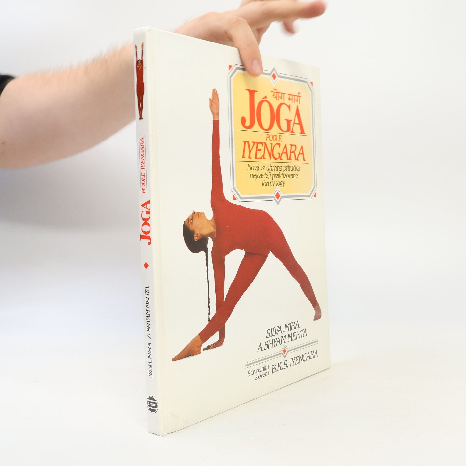 Silva Mehta Jóga podle Iyengara