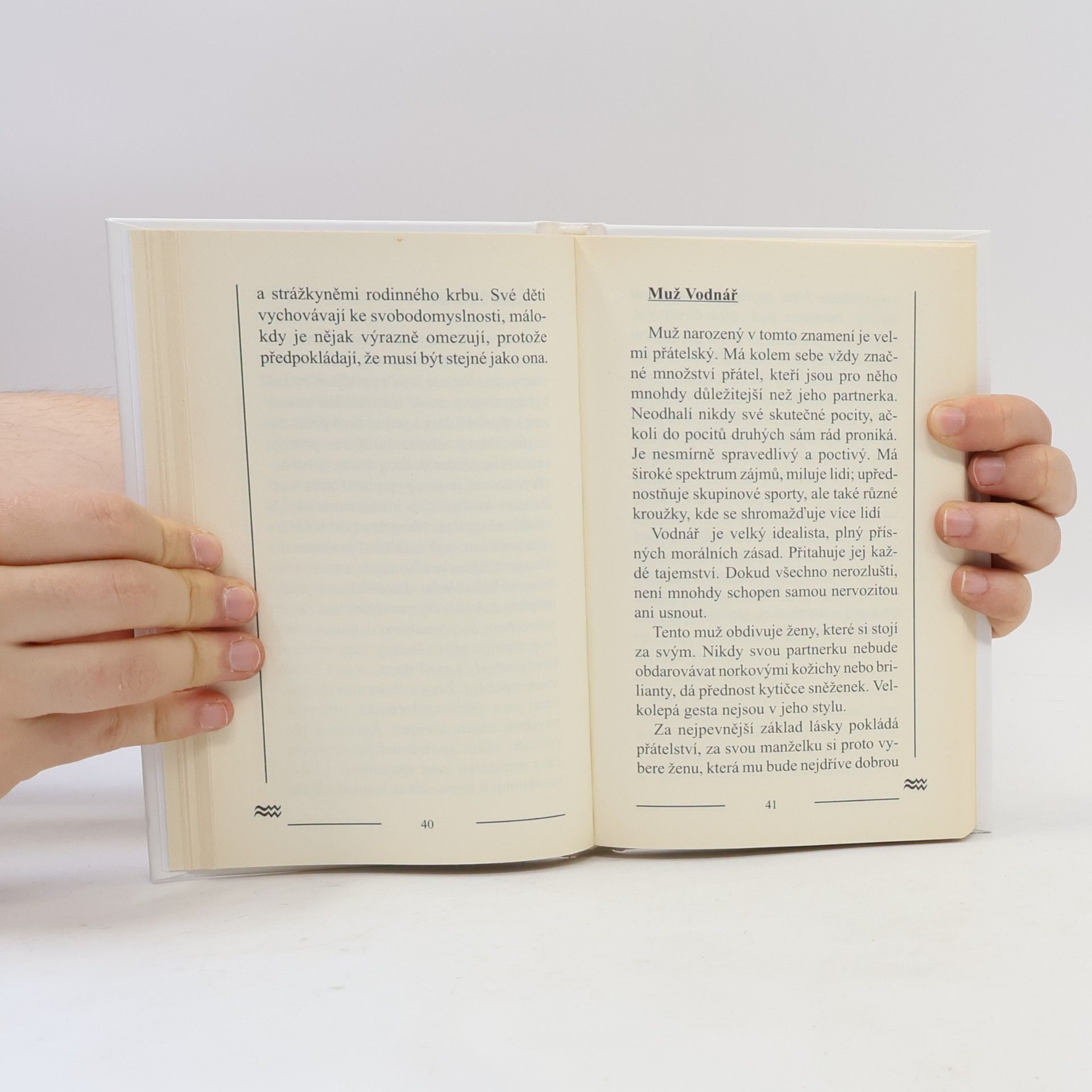 Peter M. Jolin Vodnář : Křížem krážem zvěrokruhem