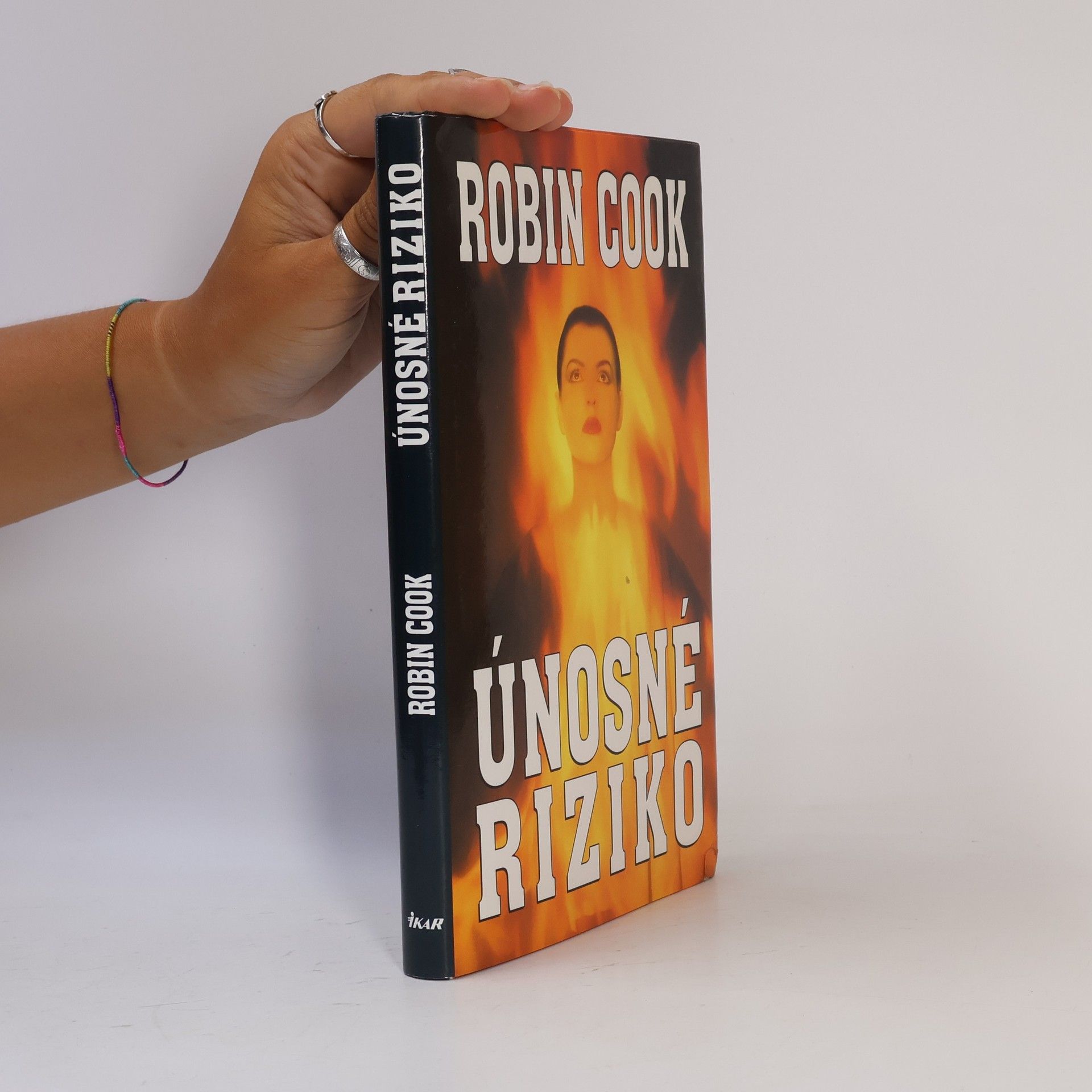 Robin Cook Únosné riziko