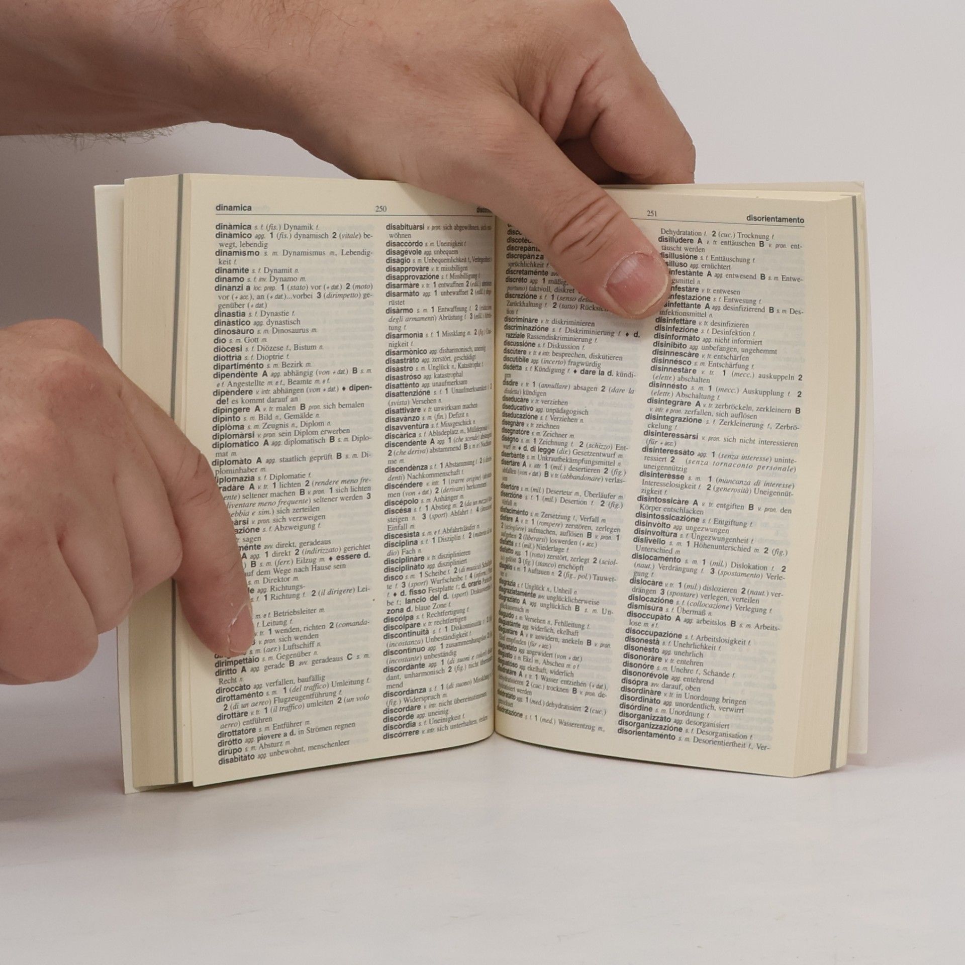 Edigeo Opere di consultazione. Lingua tedesca: Tedesco. Dizionario essenziale tedesco-italiano, italiano-tedesco. Compilato secondo le regole della nuova ortografia tedesca