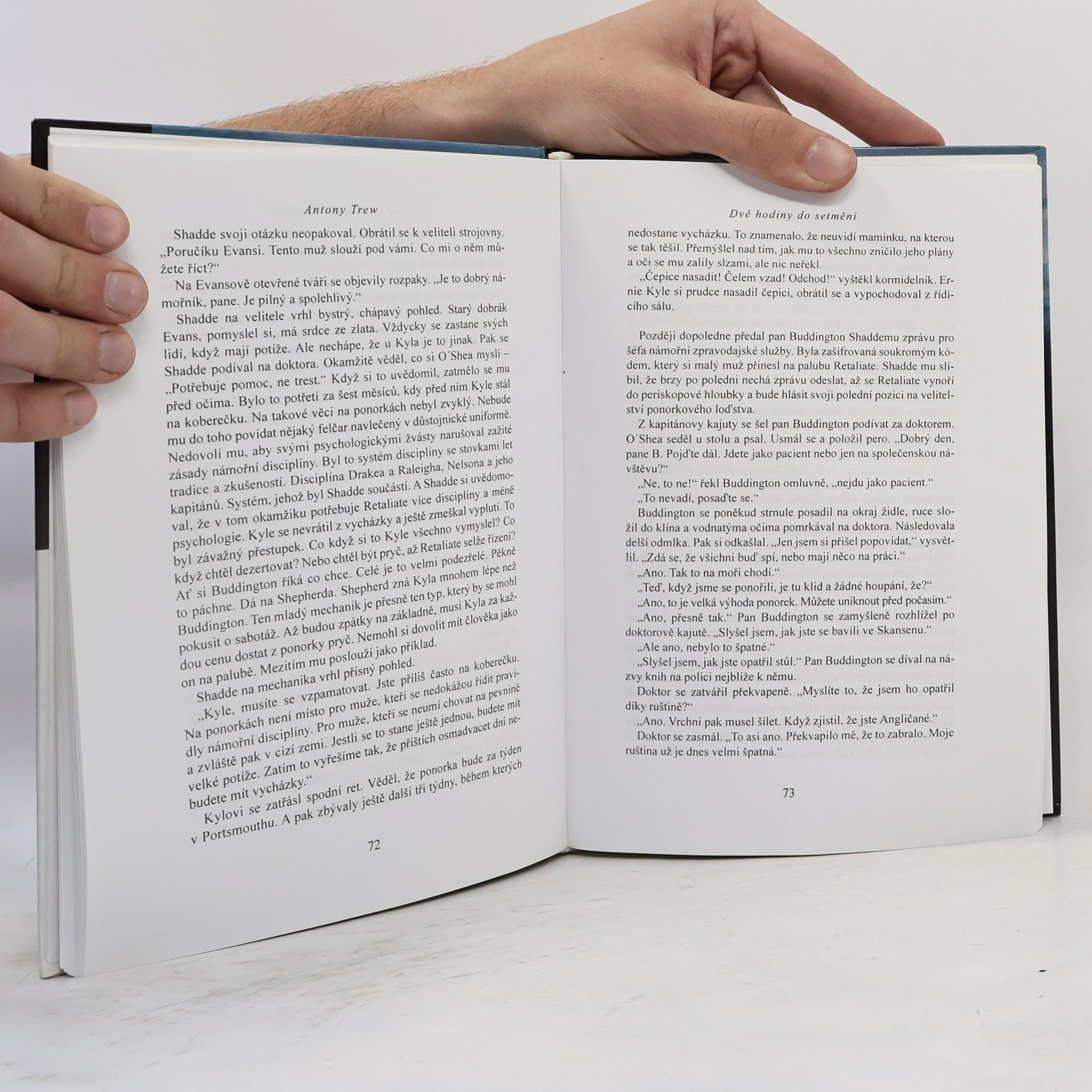 Antony Trew Dvě hodiny do temnoty