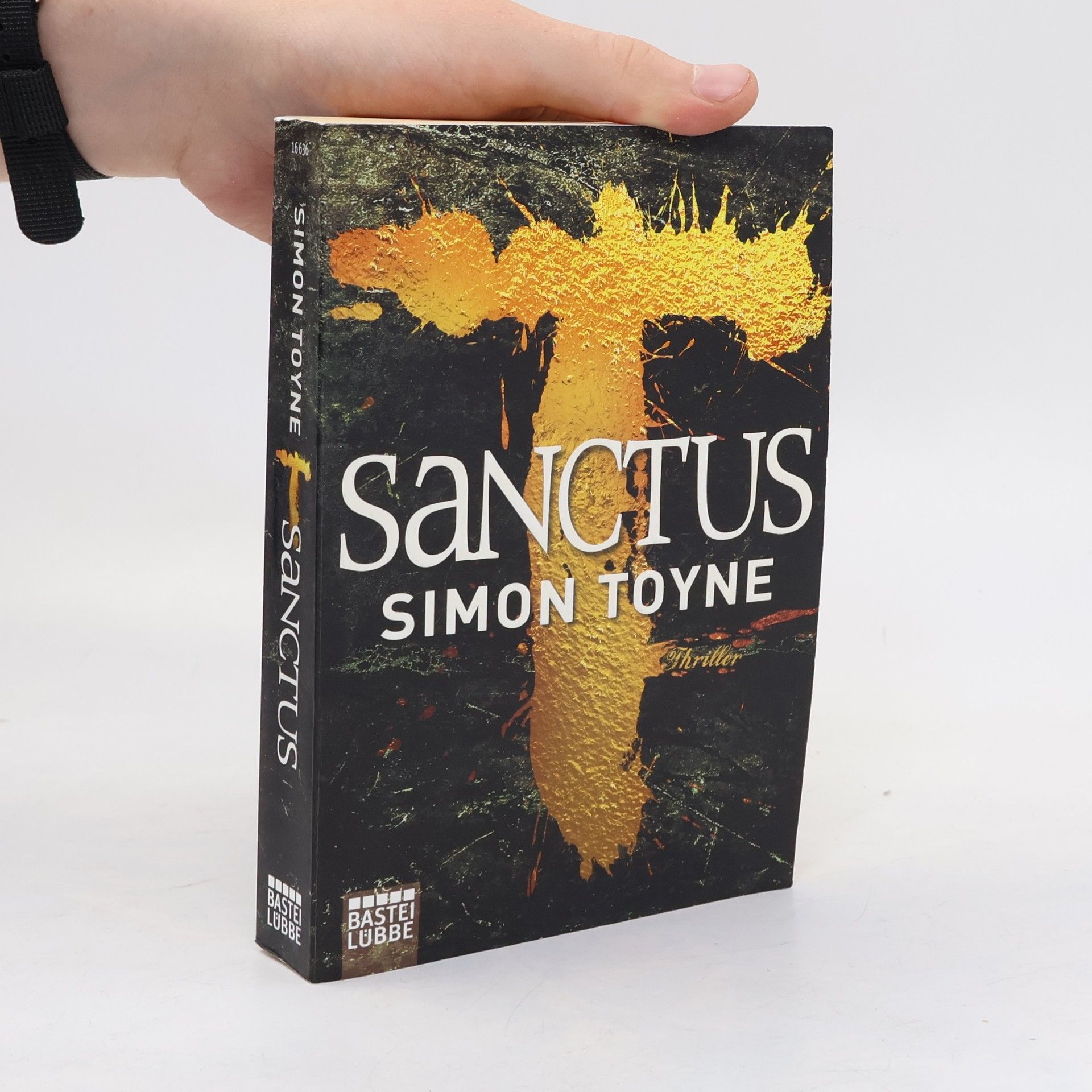 Simon Toyne Sanctus