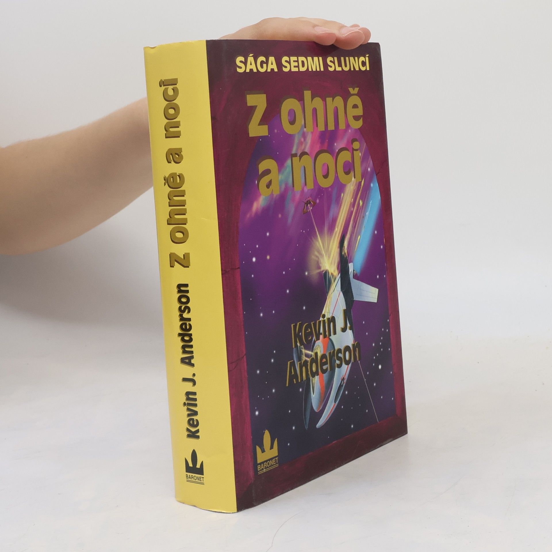 Kevin J. Anderson Z ohně a noci. Sága sedmi sluncí 5