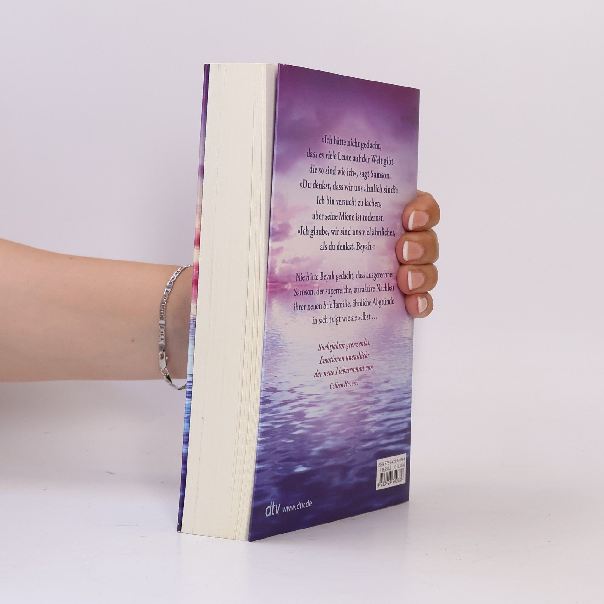 Colleen Hoover Summer of Hearts and Souls