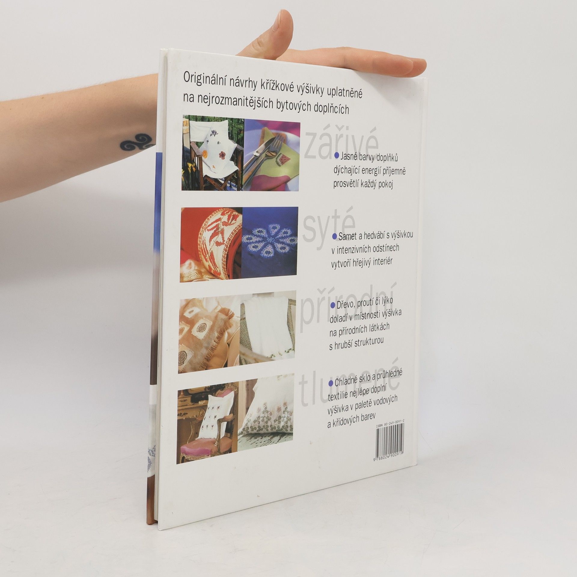 Caroline Birkett Moderní křížková výšivka