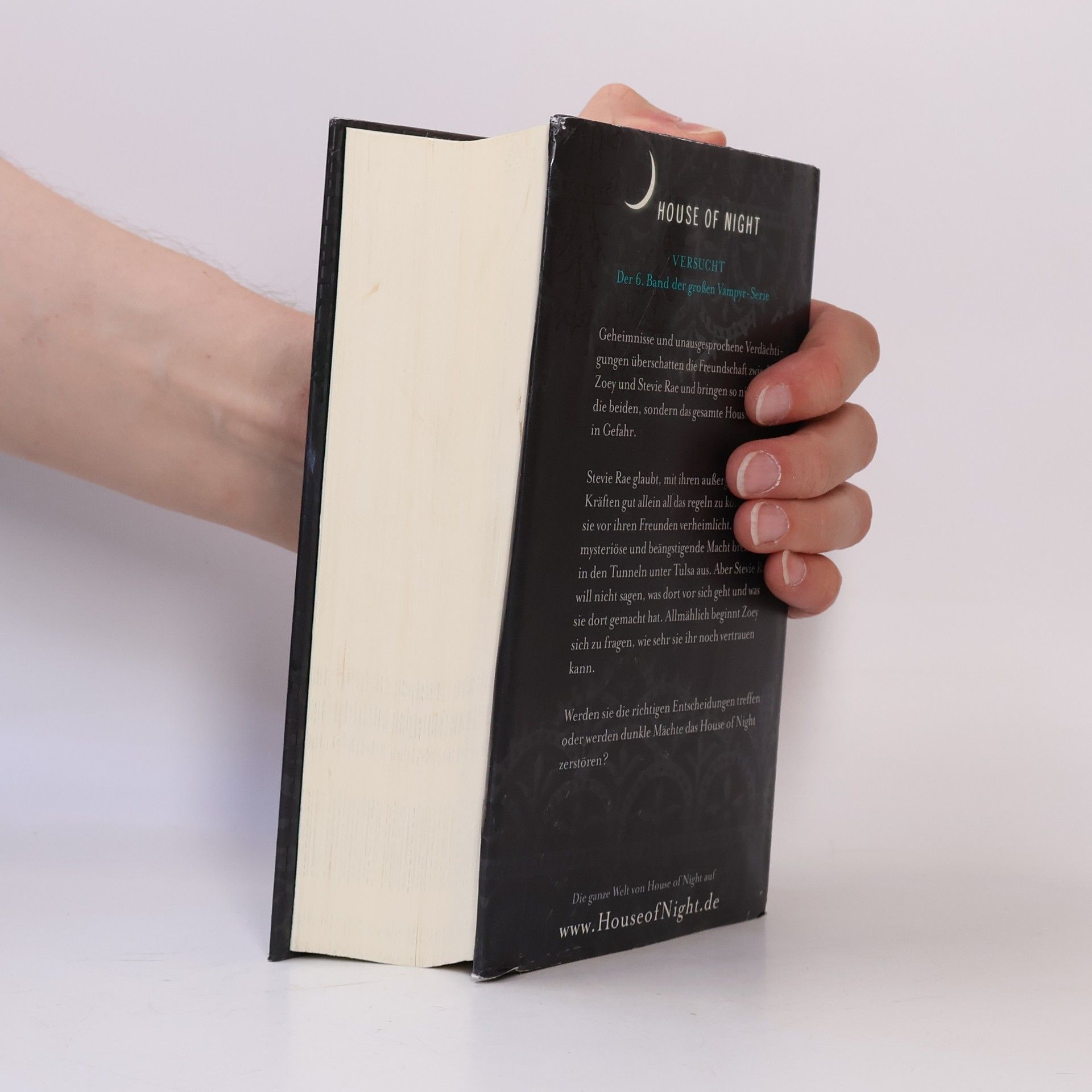 Phyllis Christine Cast House of Night 6. Versucht