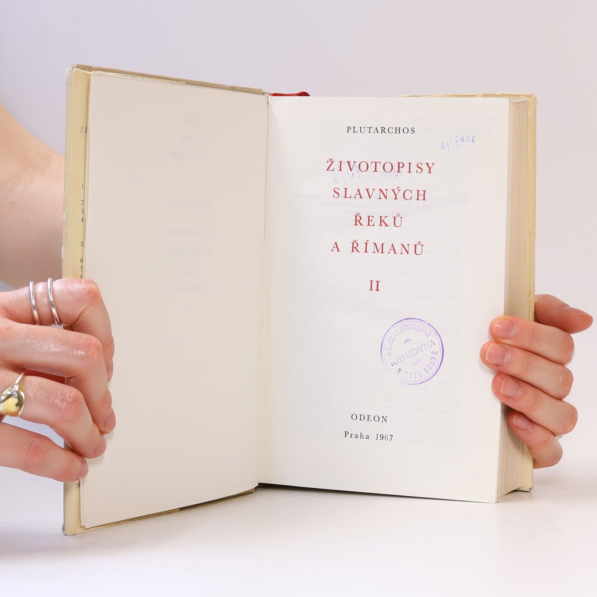 Plutarch Životopisy slavných Řeků a Římanů