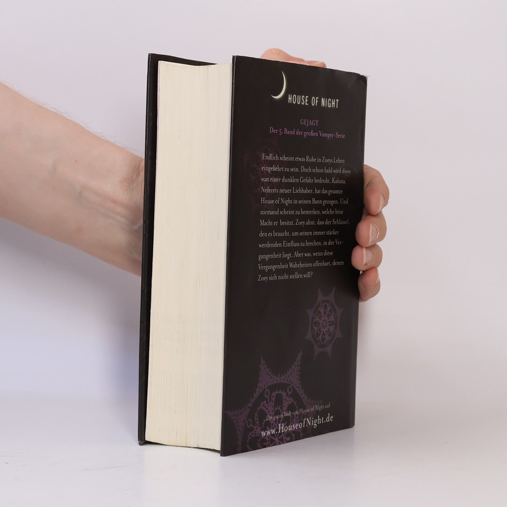 Phyllis Christine Cast House of Night 4. Gejagt