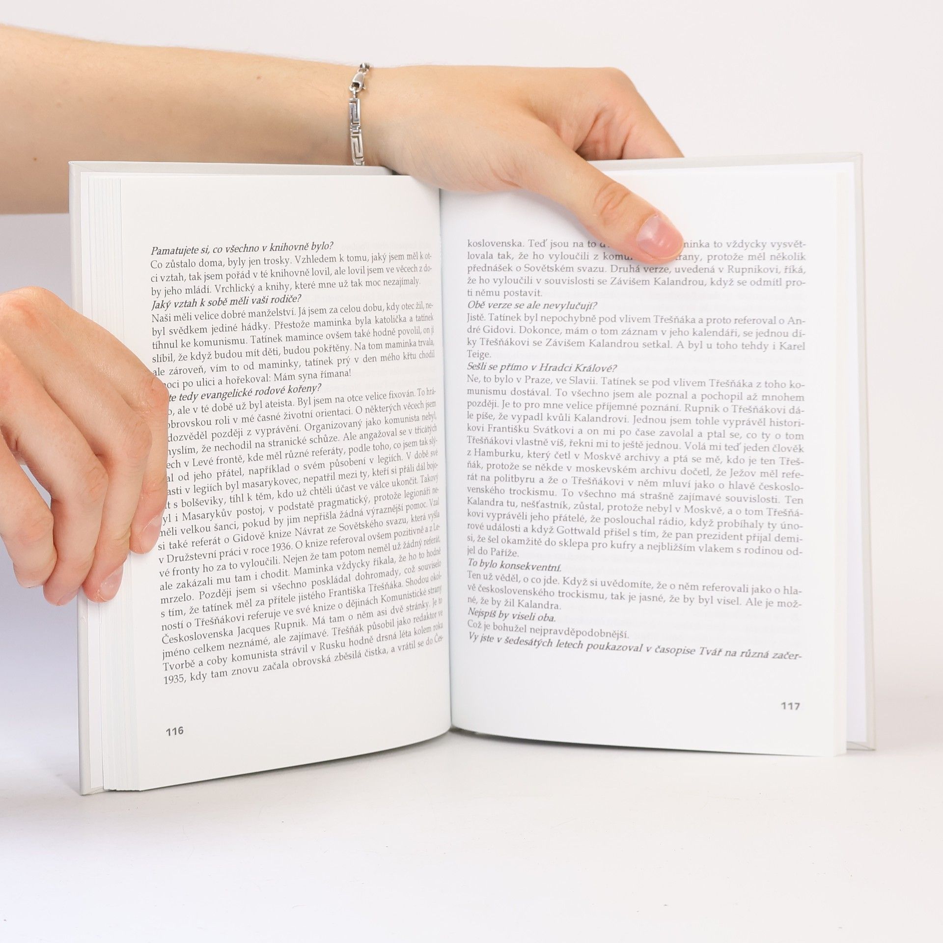 Zina Zborovská Dobré dílo, špatná doba : sborník příspěvků z konferencí Křesťanská univerzita Josefa Floriana a Literatura a totalita : [doplněno o] rozhovory s Gabrielem Florianem, Zbyňkem Hejdou, Danielem a Jiřím Reynkovými a Andrejem Stankovičem