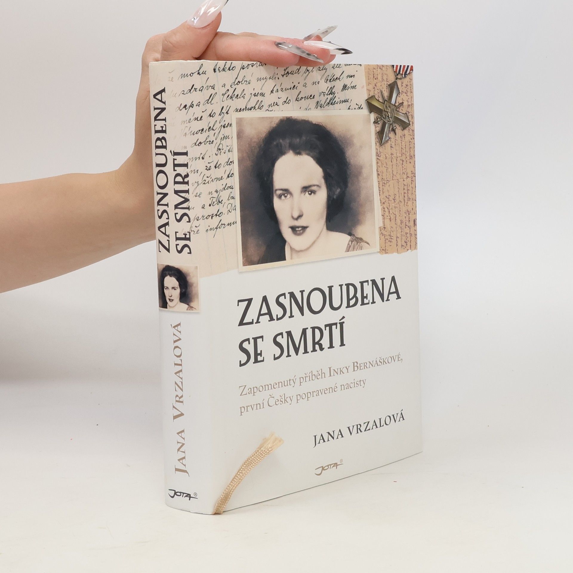 Jana Vrzalová Zasnoubena se smrtí