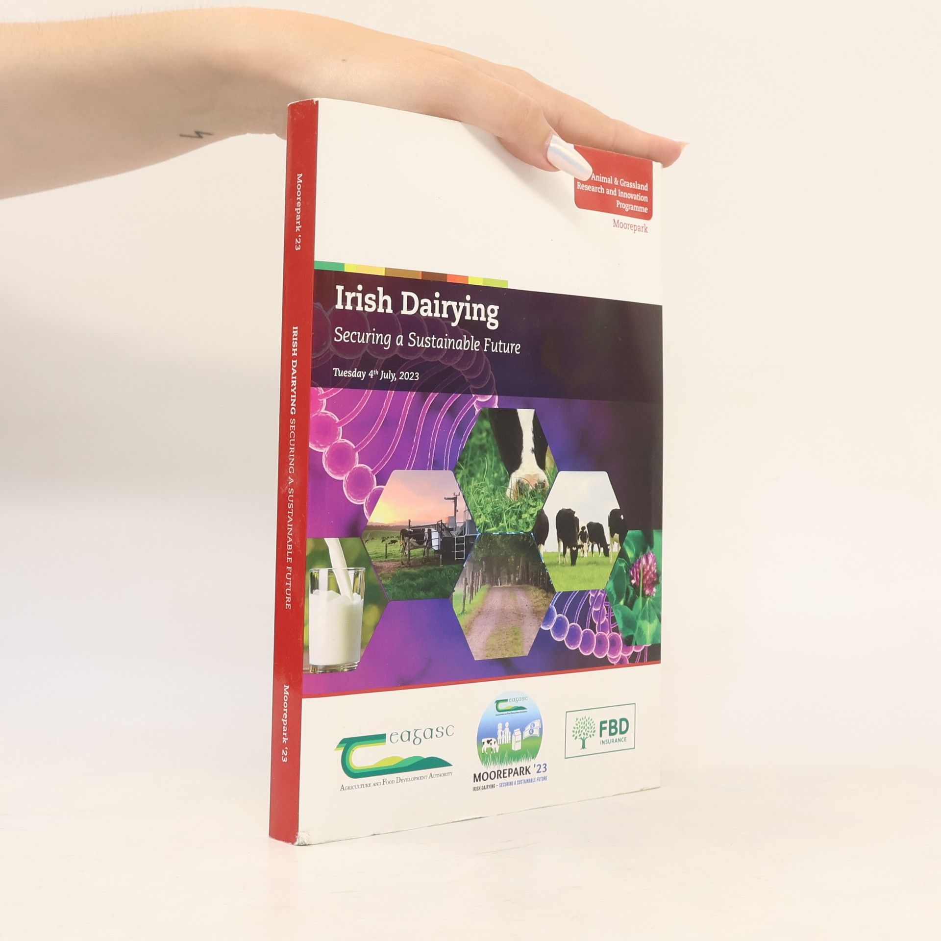 Various authors Irish Dairying