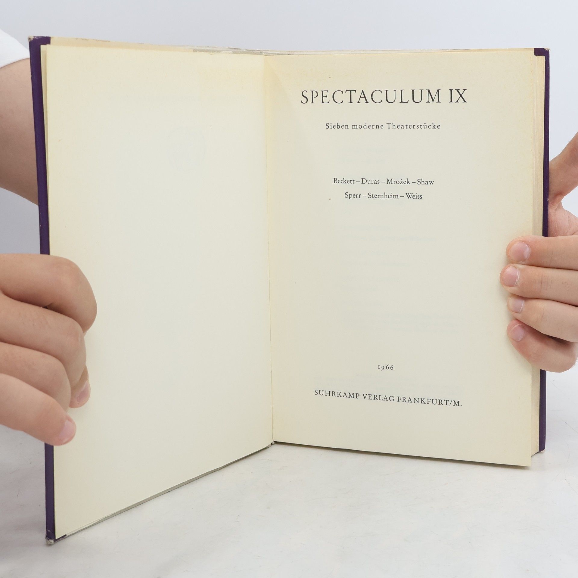 Kolektiv autorů Spectaculum 9