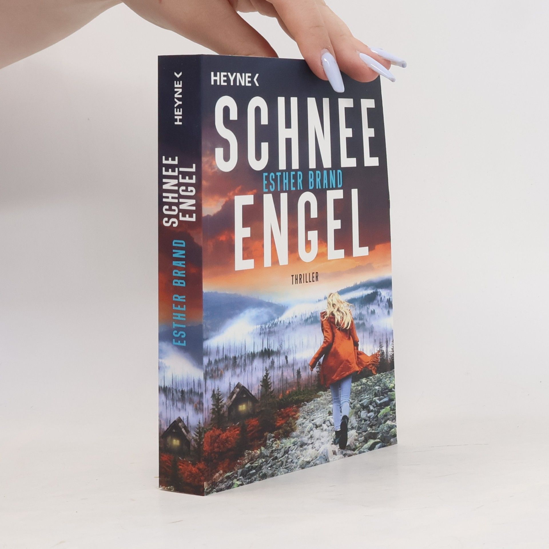Esther Brand Schneeengel