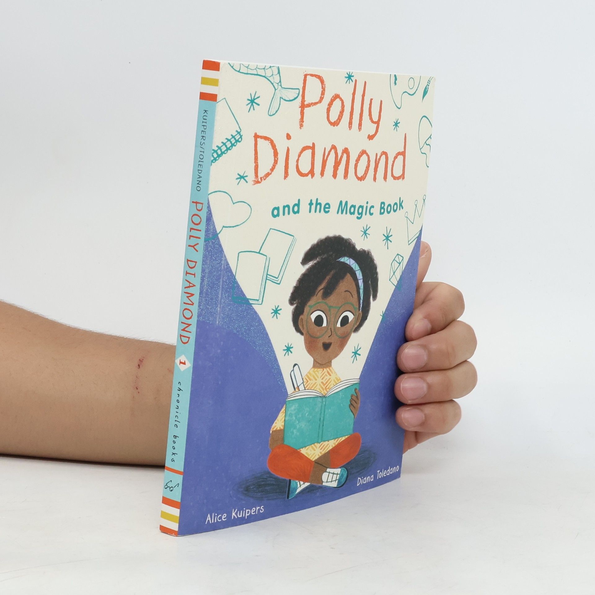 Alice Kuipers Polly Diamond and the Magic Book