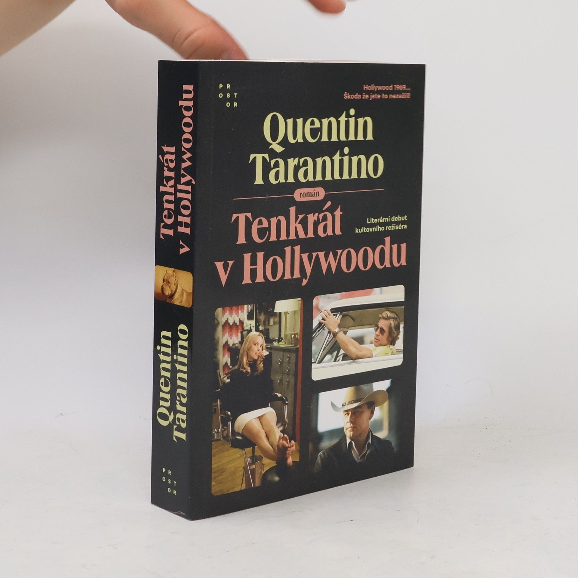Quentin Tarantino Tenkrát v Hollywoodu : román