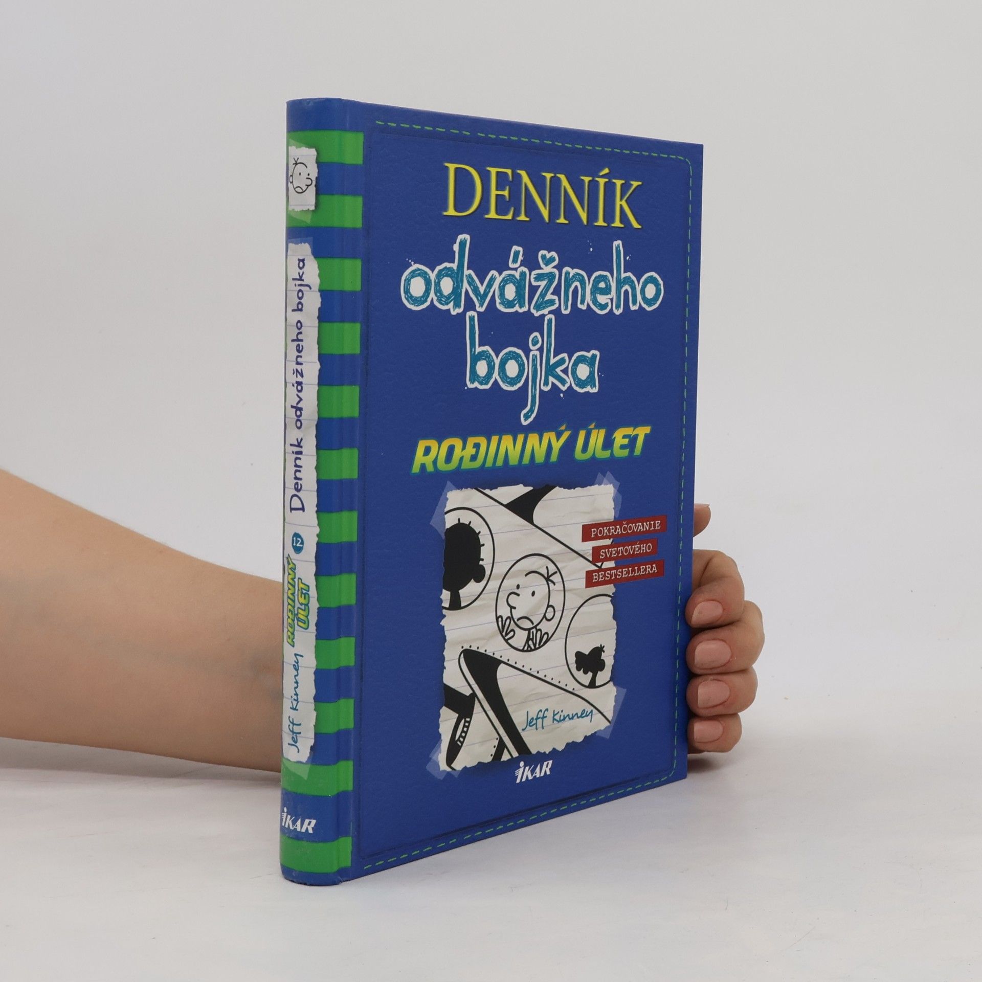 Jeff Kinney Denník odvážneho bojka 12. Rodinný úlet
