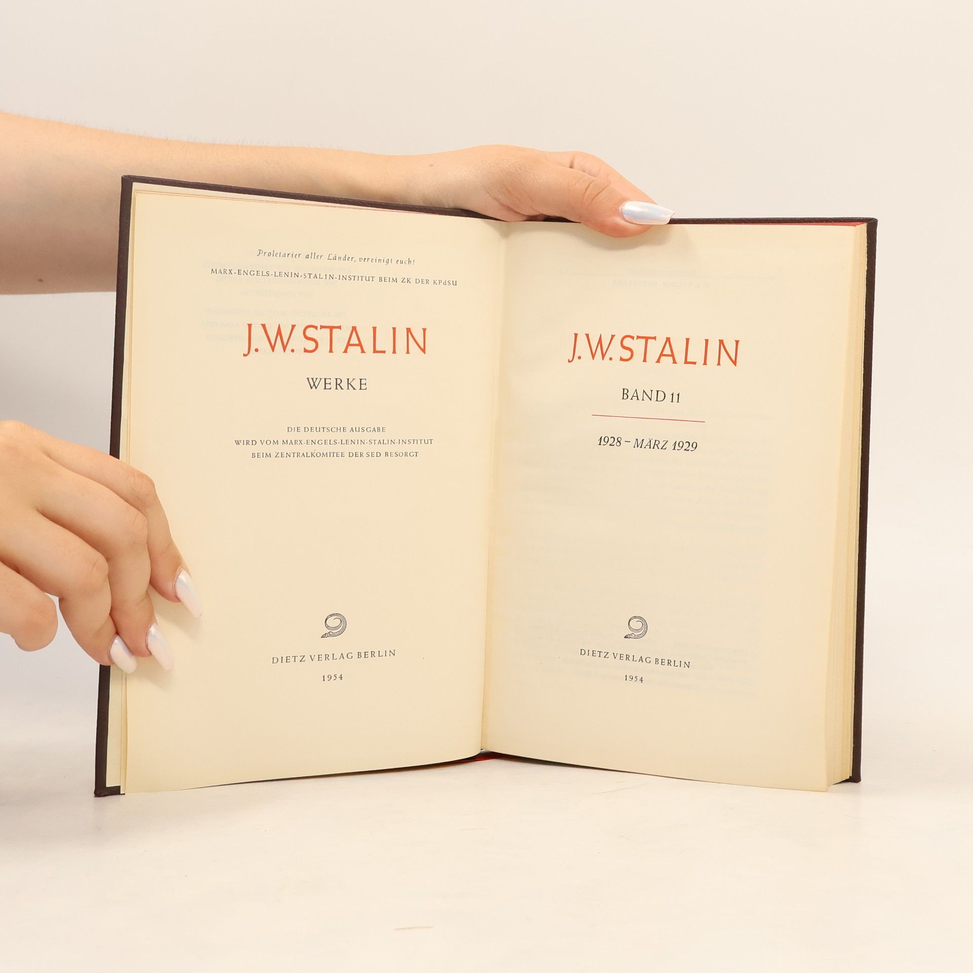 J.W. Stalin Werke 11