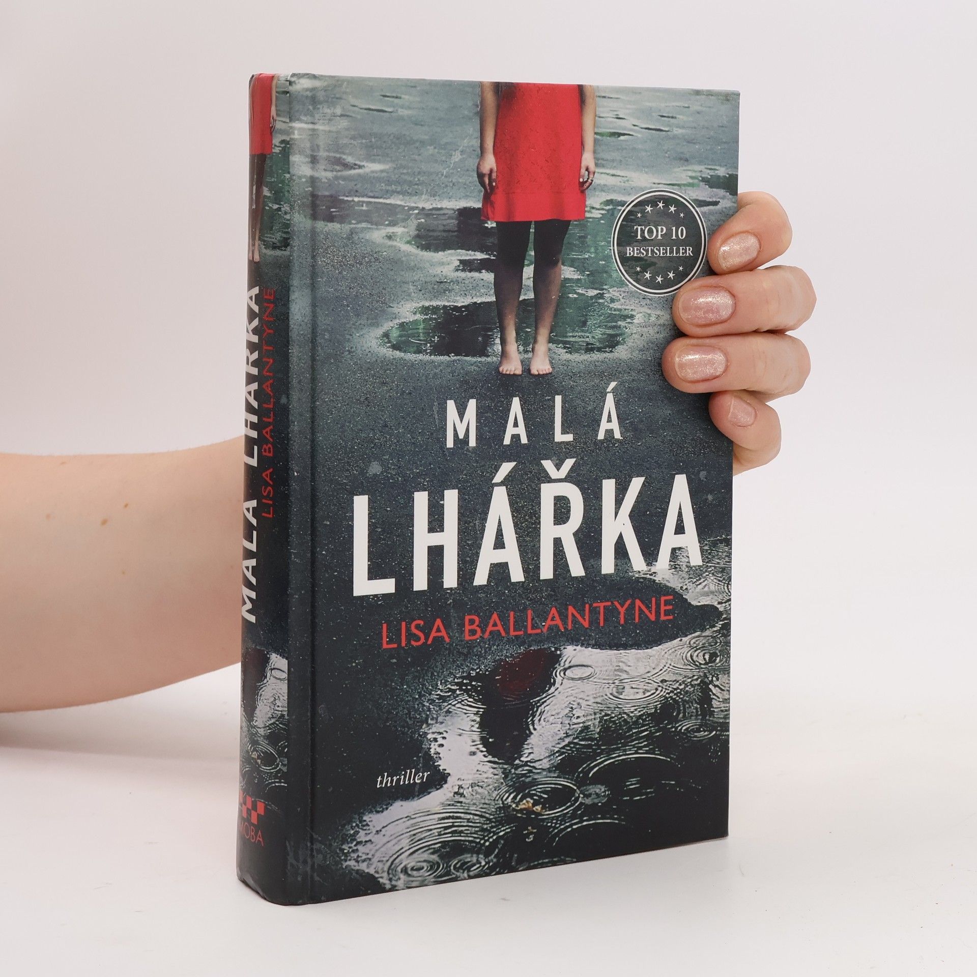 Lisa Ballantyne Malá lhářka