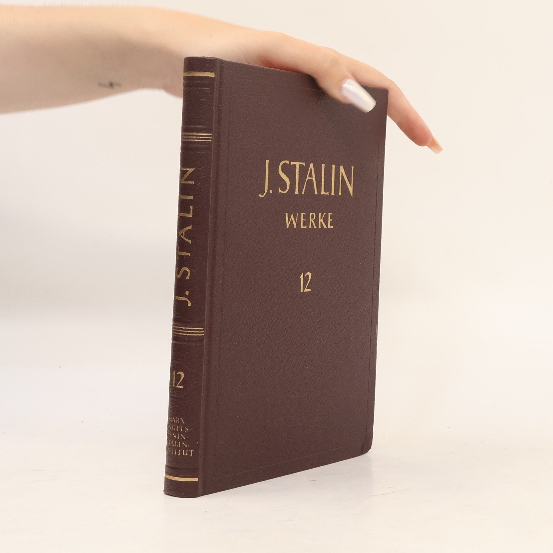 J.W. Stalin Werke 12