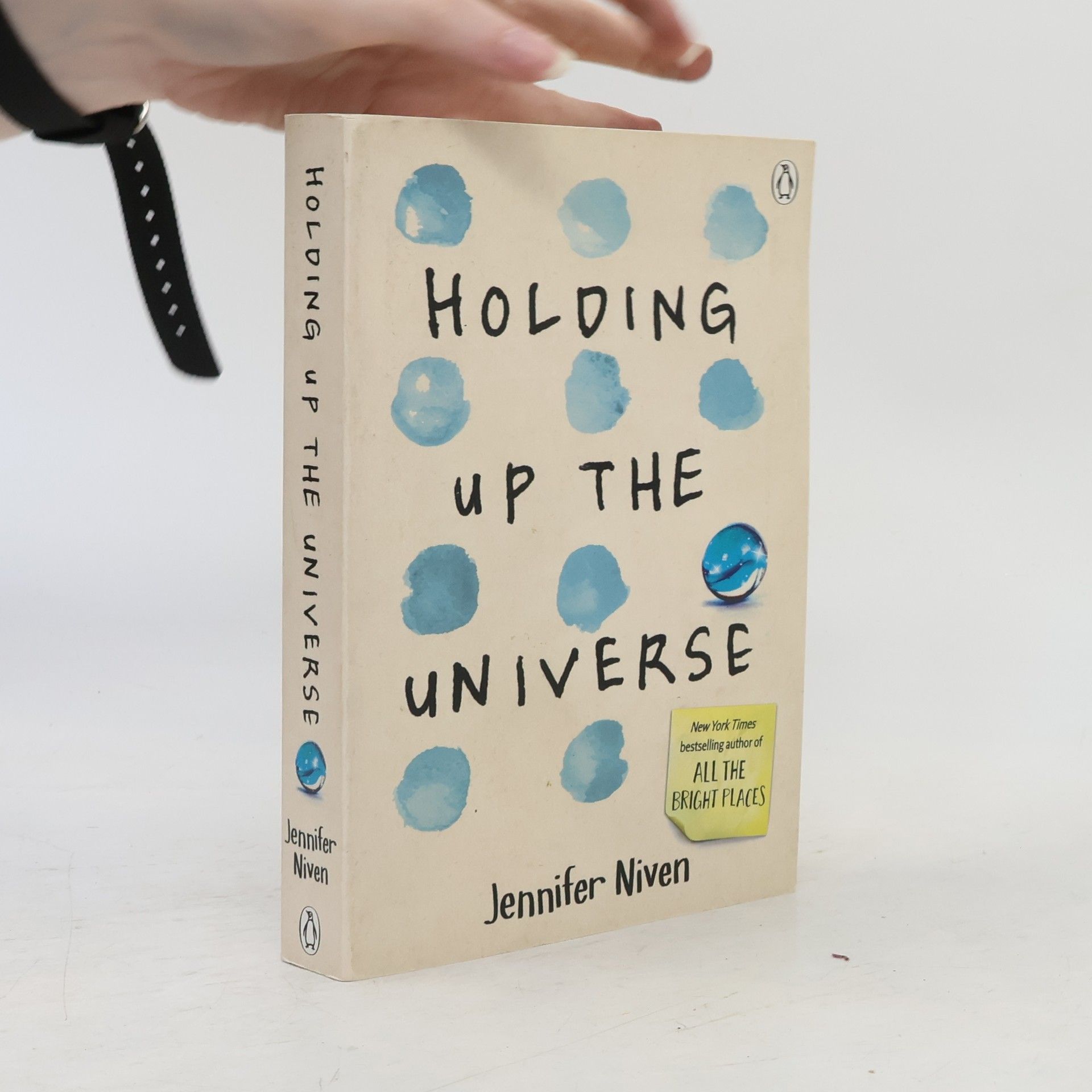 Jennifer Niven Holding Up the Universe