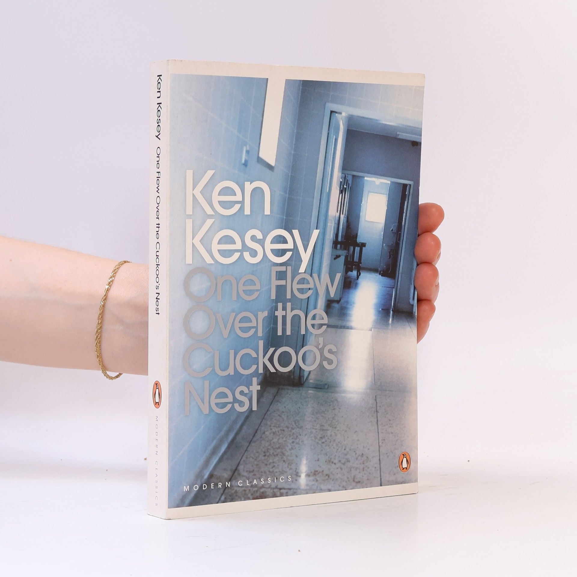 Ken Kesey One flew over the cuckoo's nest