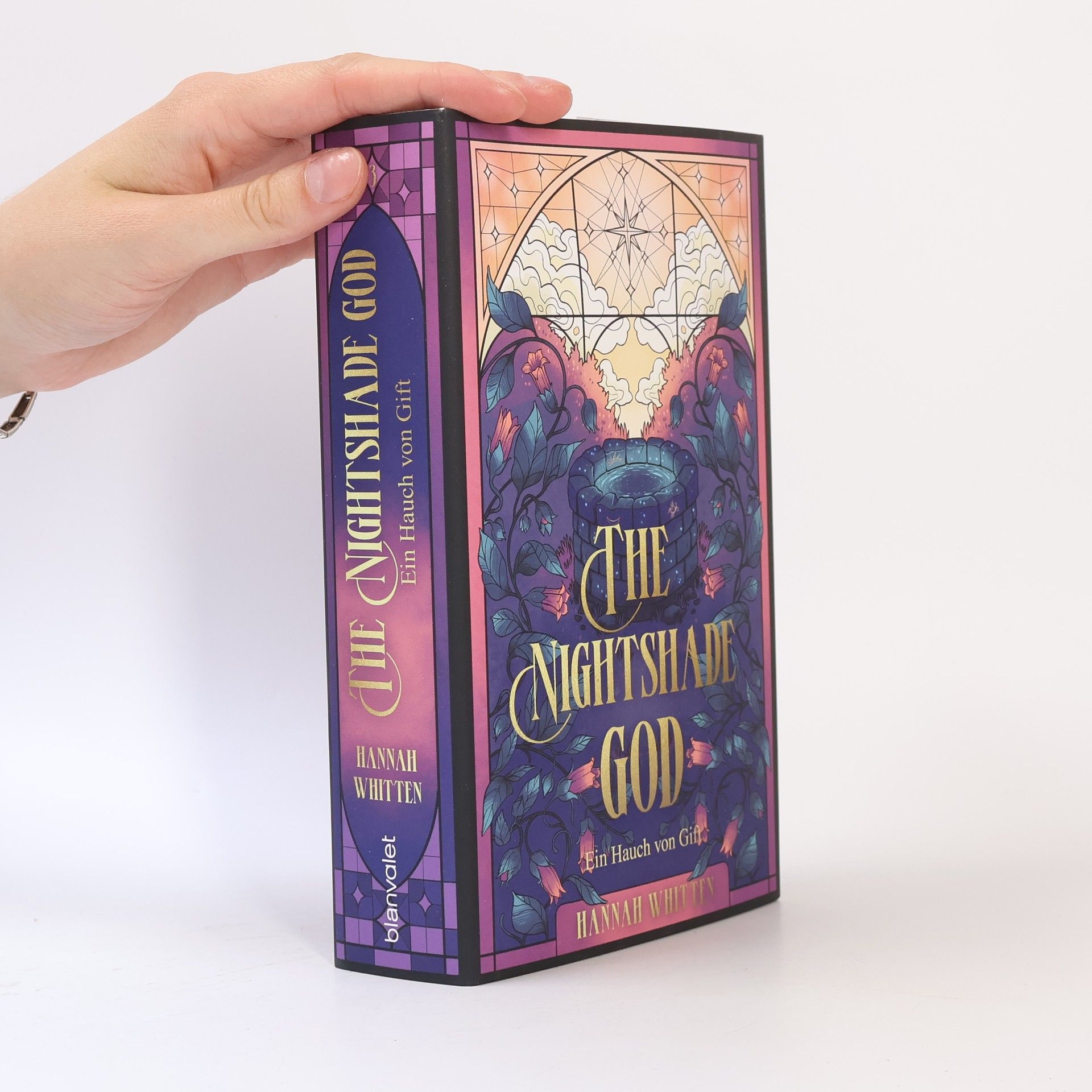 Hannah Whitten The Nightshade God