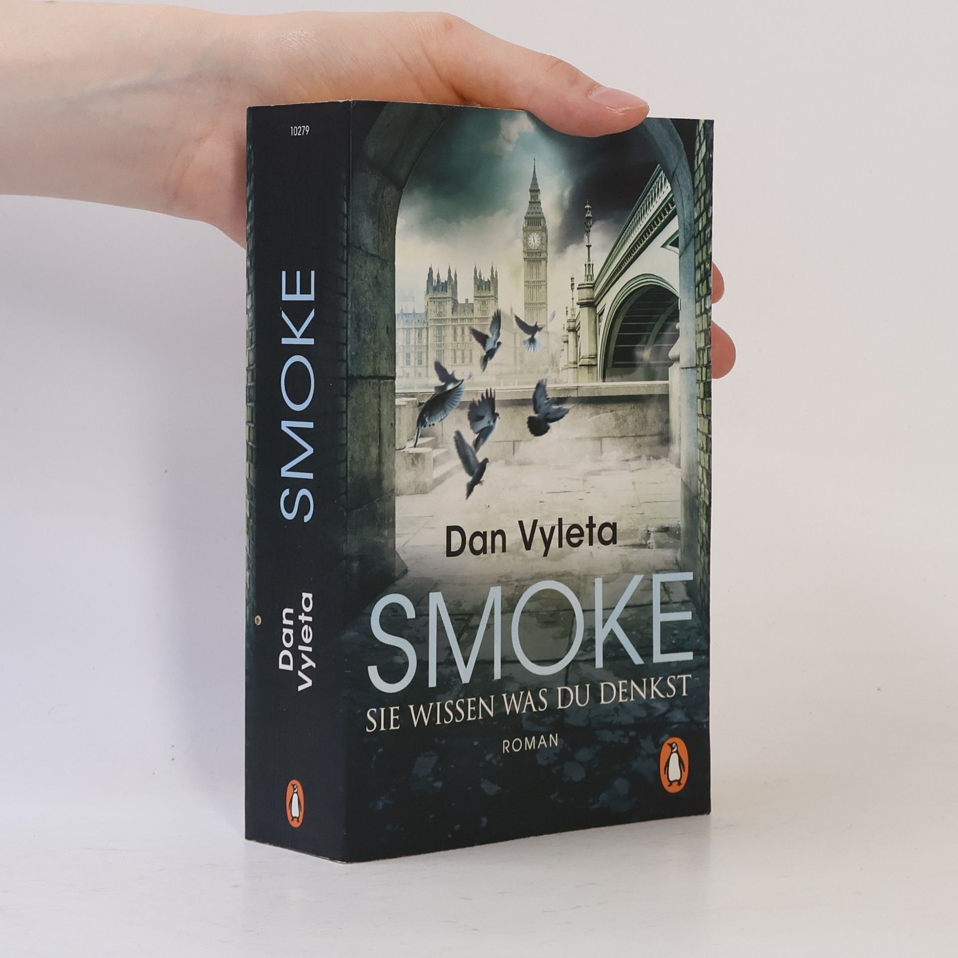 Dan Vyleta Smoke