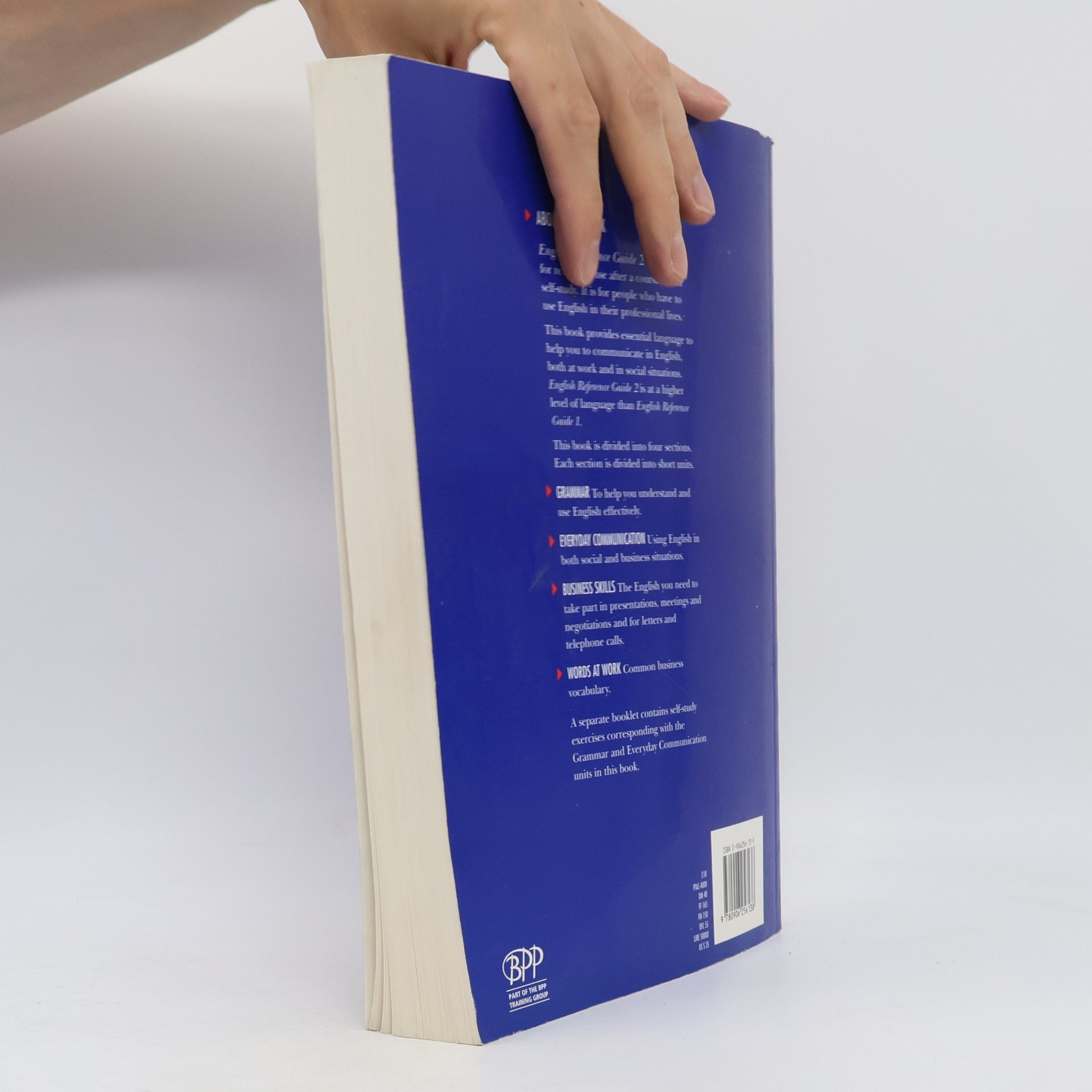 Autorenkollektiv English. Reference Guide 2