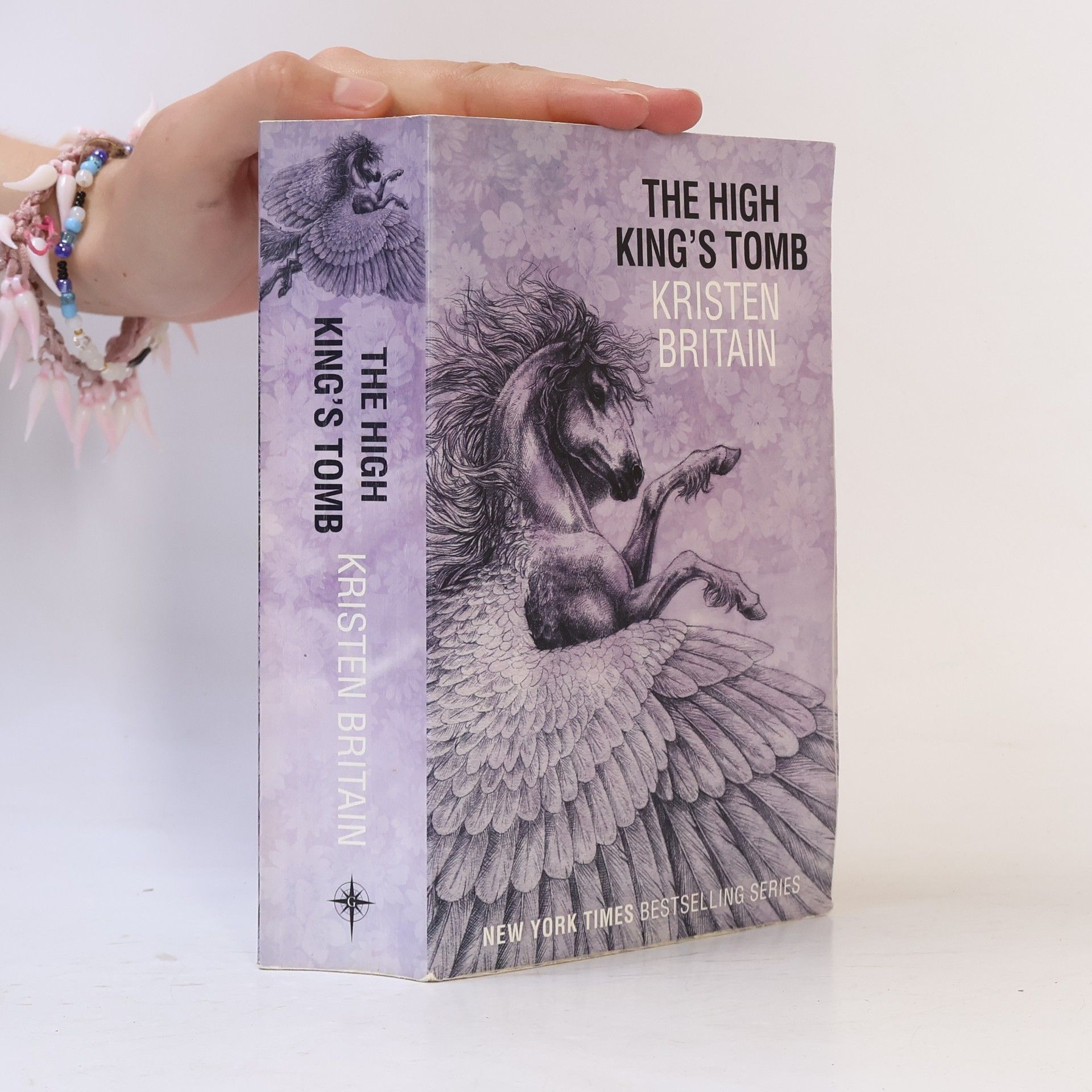 Kristen Britain The High King's Tomb