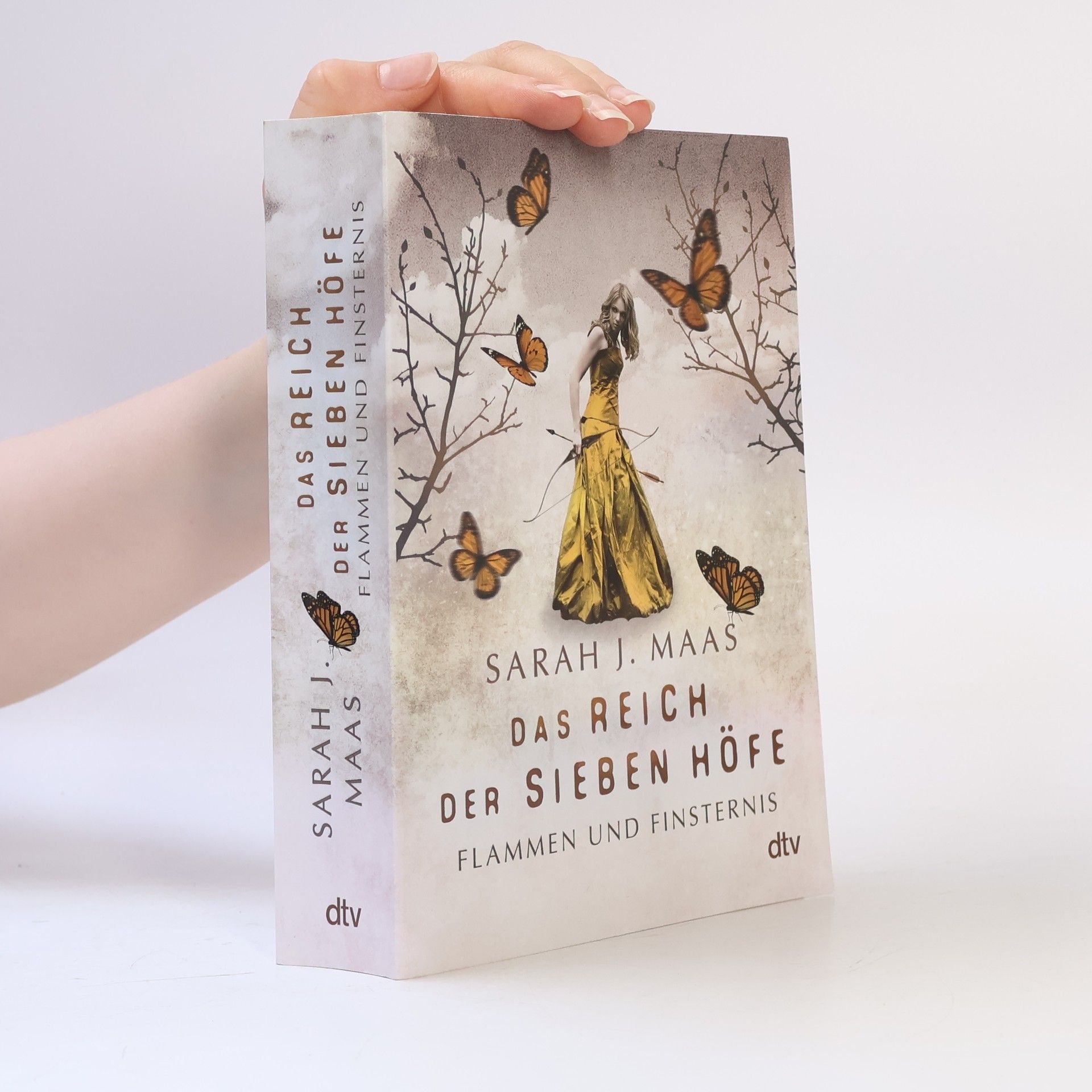 Sarah J. Maas Das Reich der Sieben Höfe. Flammen und Finsternis