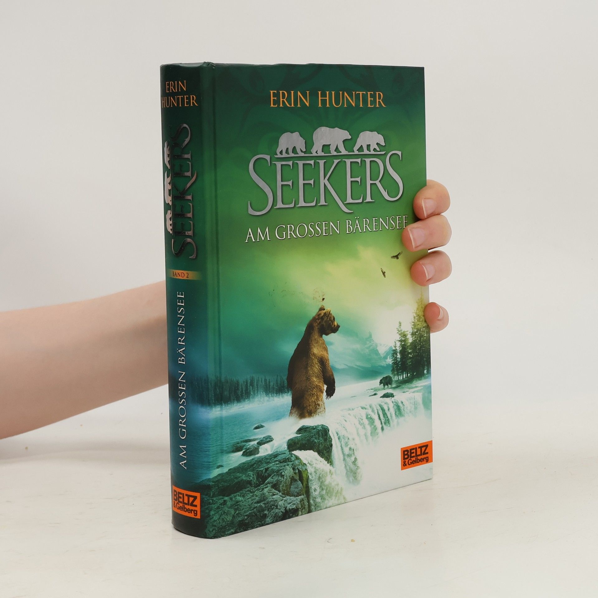 Erin Hunter Seekers