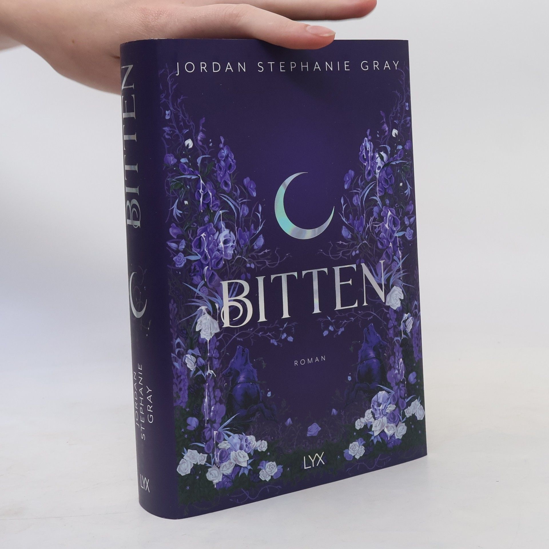 Jordan Stephanie Gray Bitten