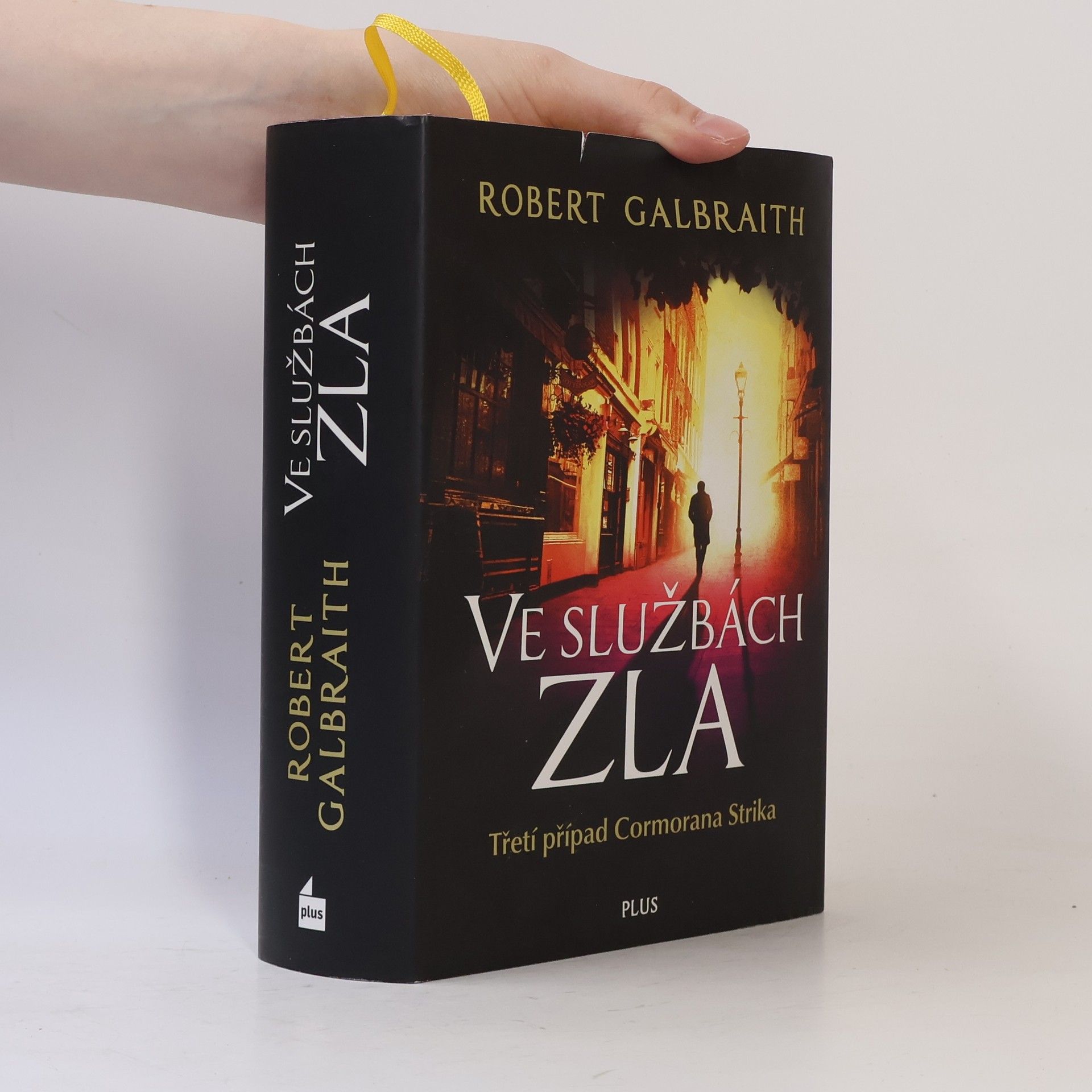 Joanne K. Rowlingová Ve službách zla