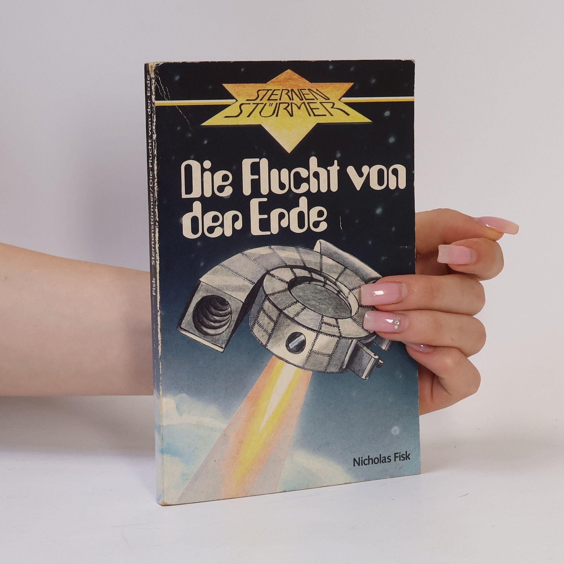 Sternenstürmer: Die Flucht von der Erde