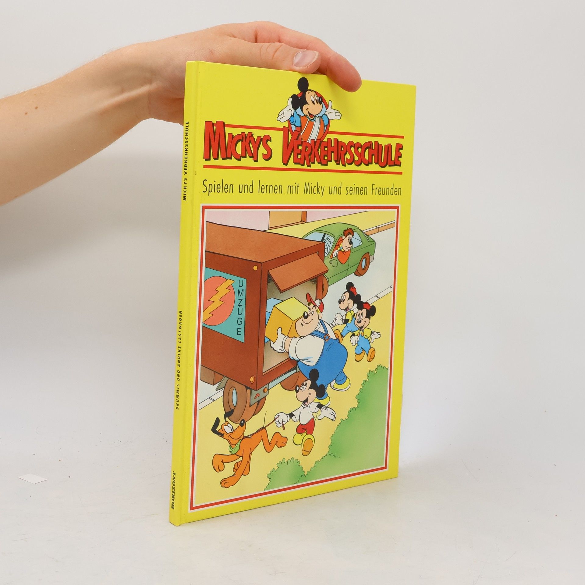Various authors Mickys Verkehrsschule. Spielen und lernen mit Micky und seinen Freunden
