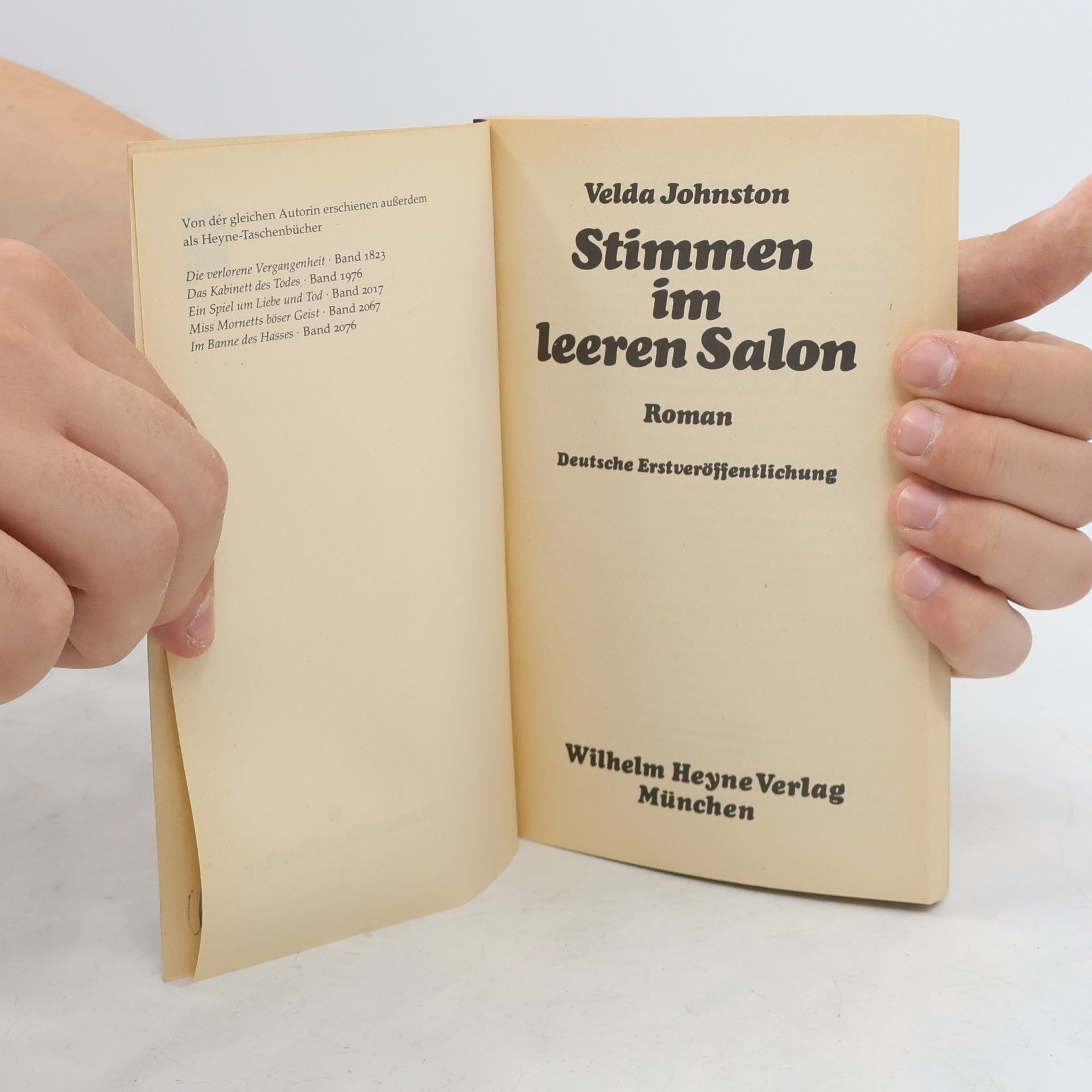 Velda Johnston Stimmen im leeren salon