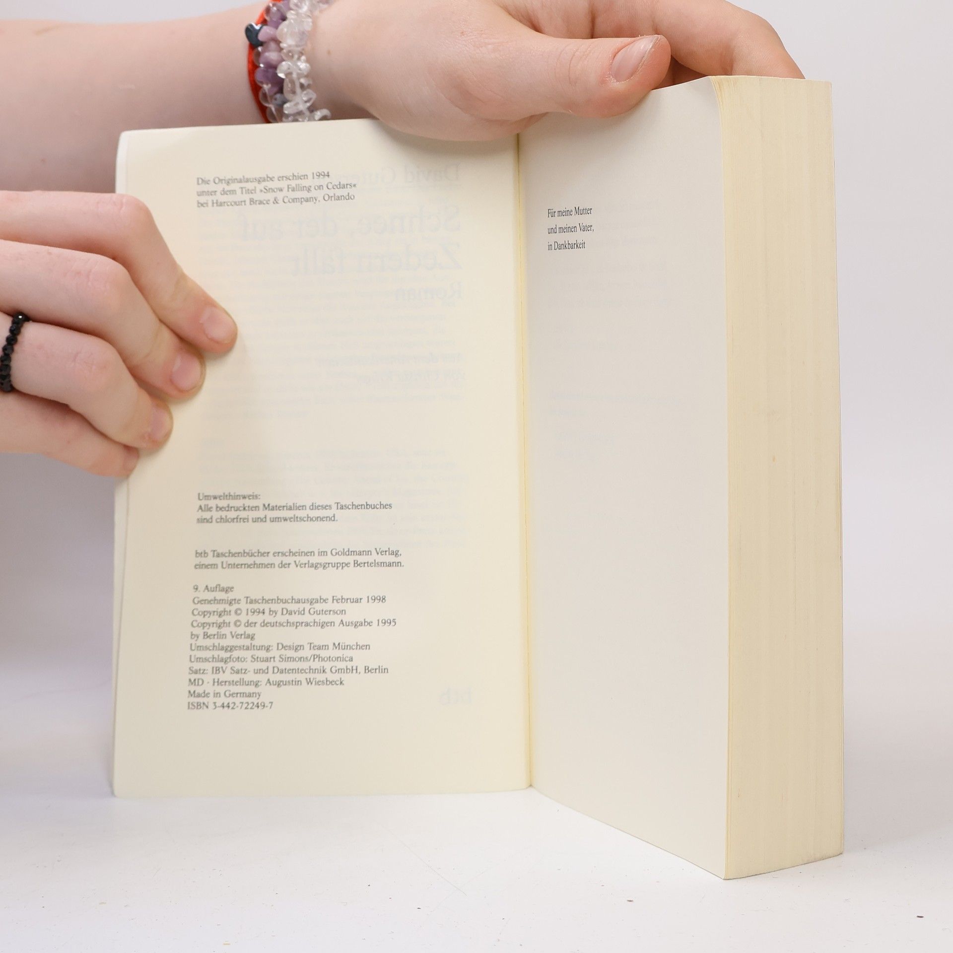 David Guterson Schnee, der auf Zedern fällt