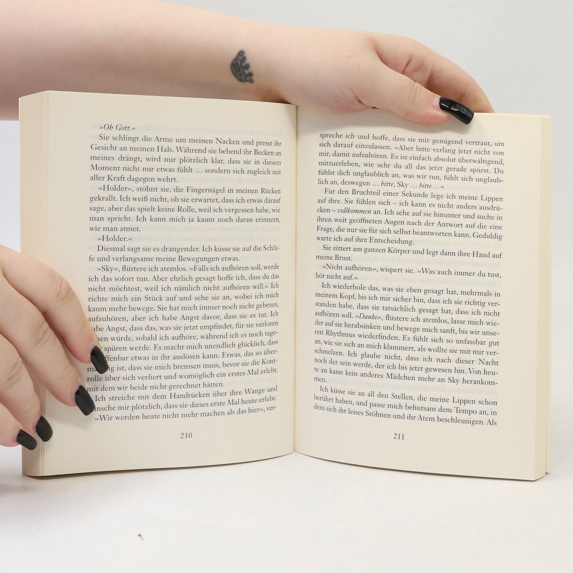 Colleen Hoover Looking for hope