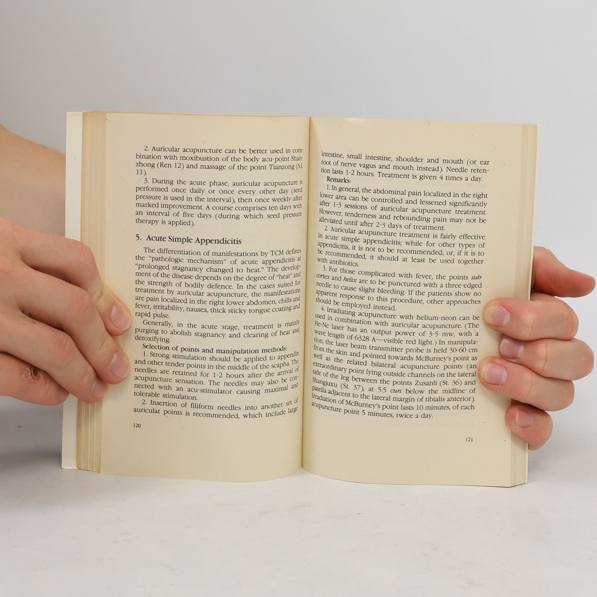 Auteurscollectief Handbook to Chinese Auricular Therapy
