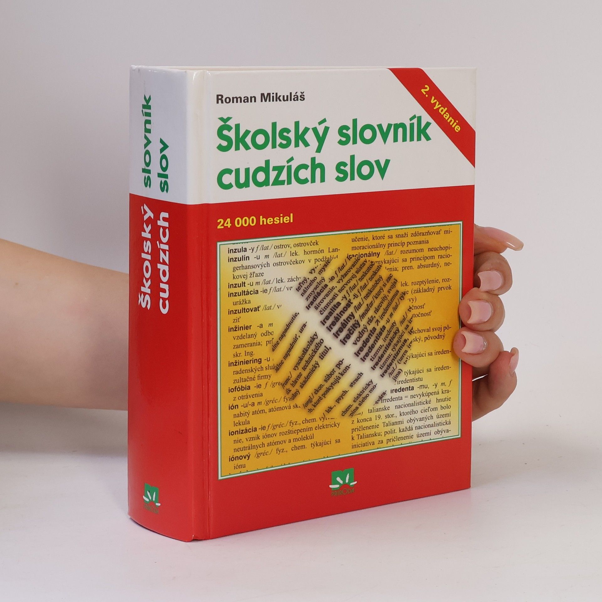 Roman Mikuláš Školský slovník cudzích slov